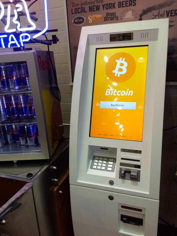 There are 3.86 Bitcoin ATMs installed everyday ! r/Bitcoin