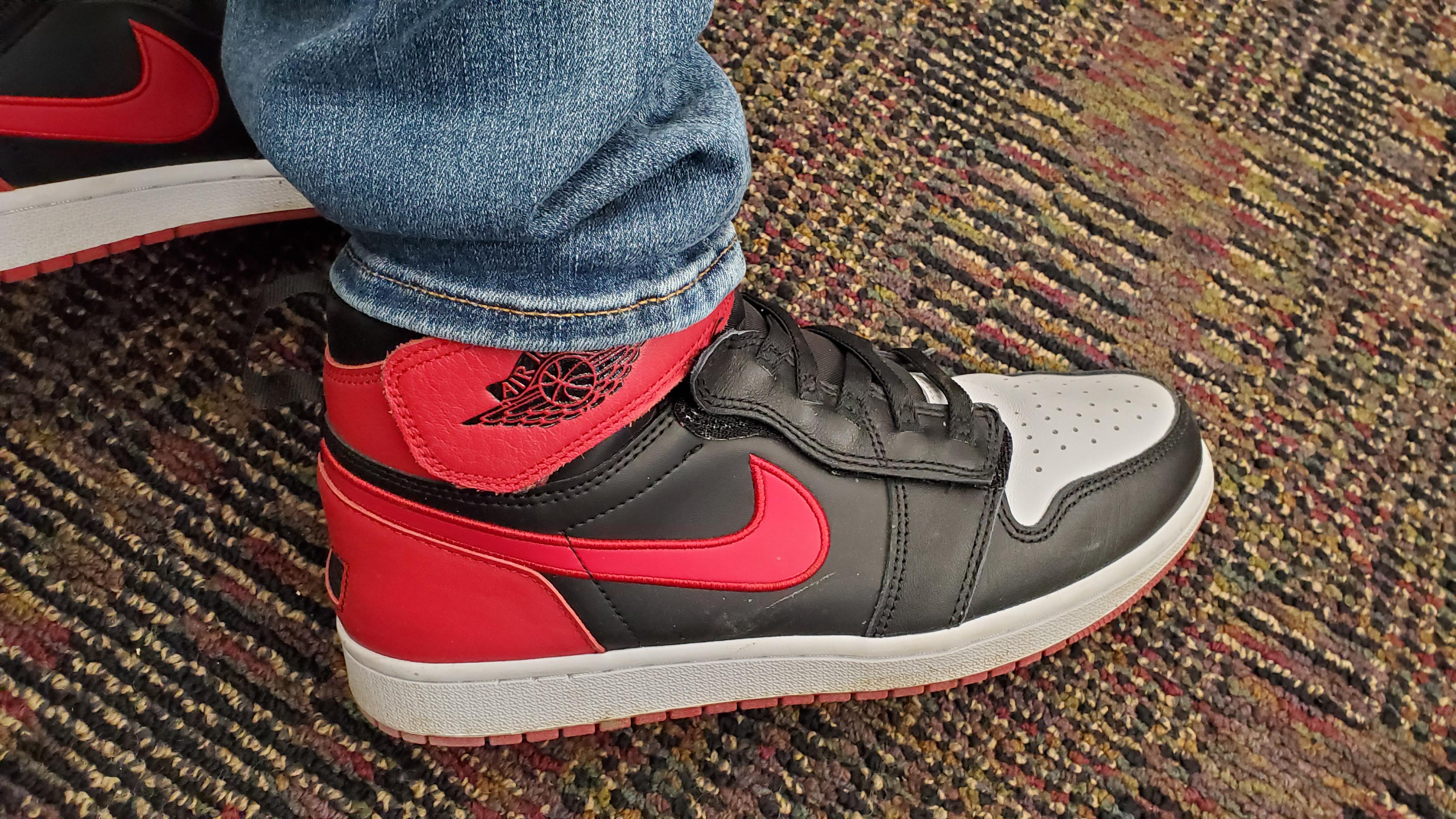 Got my first pair of nice (used) sneakers for Christmas! I love them