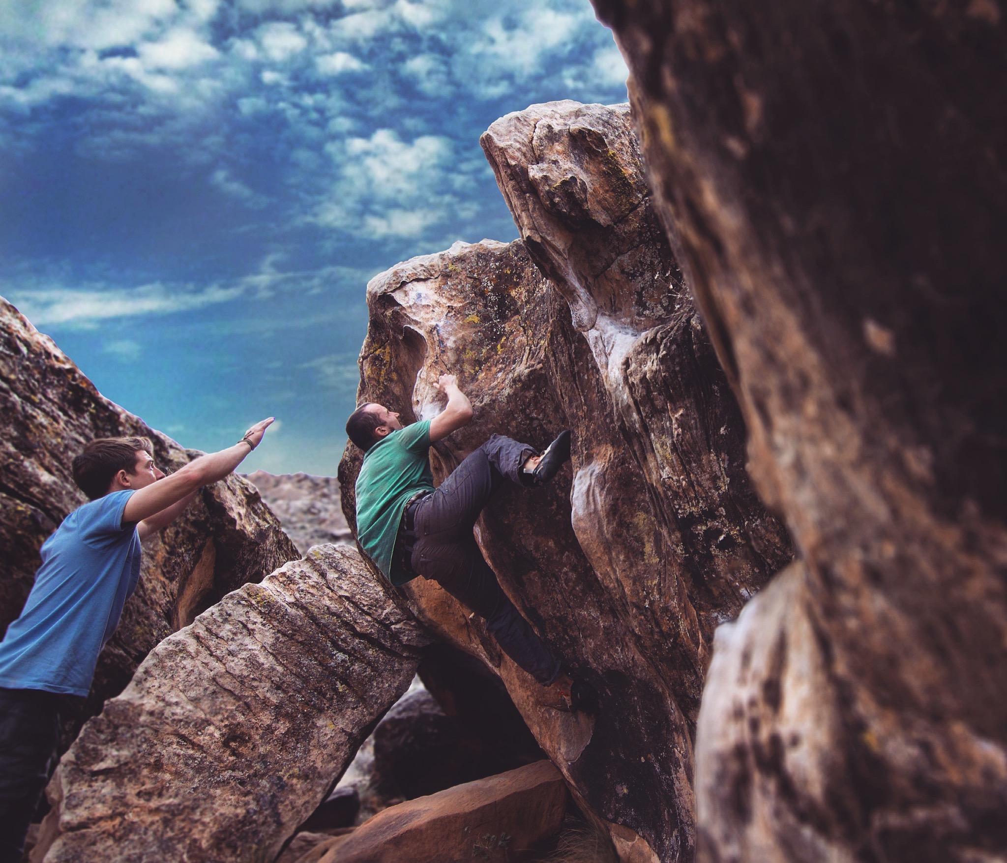 Getting close on Kung Pow V6 in Moe's Valley, St. UT (Xpost