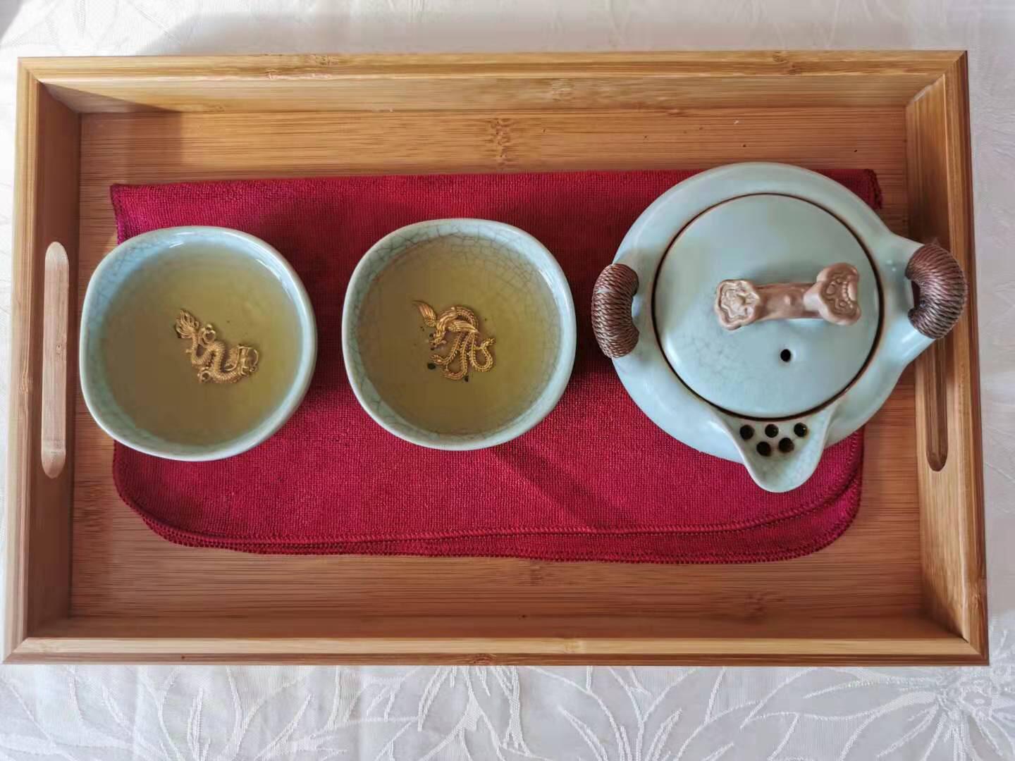 First brew of xiao qing gan cha on this lovely sunday afternoon tea