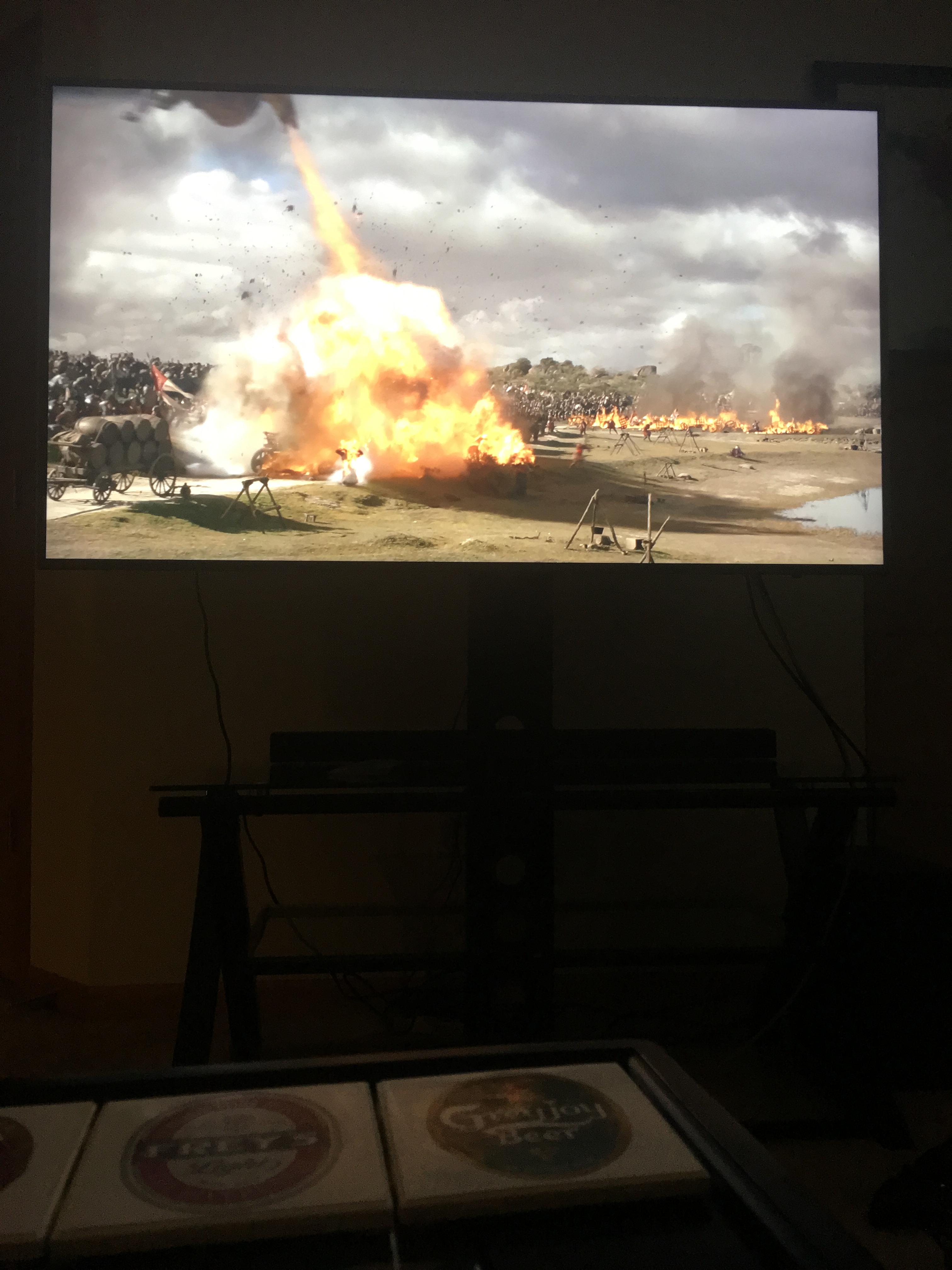 Needed a Pic to Sell my TV r/freefolk