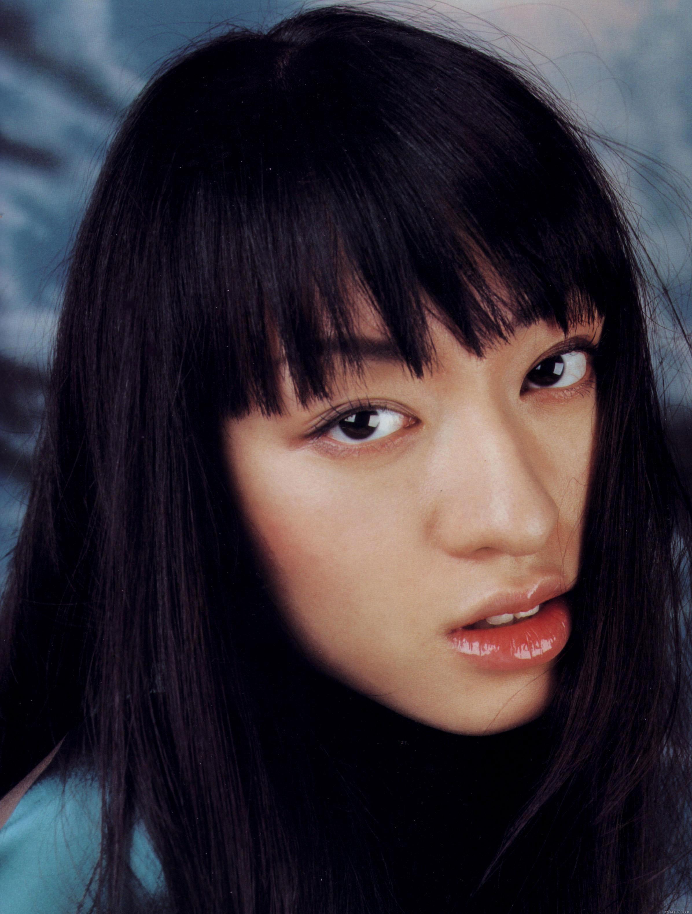 Chiaki Kuriyama : PrettyGirls