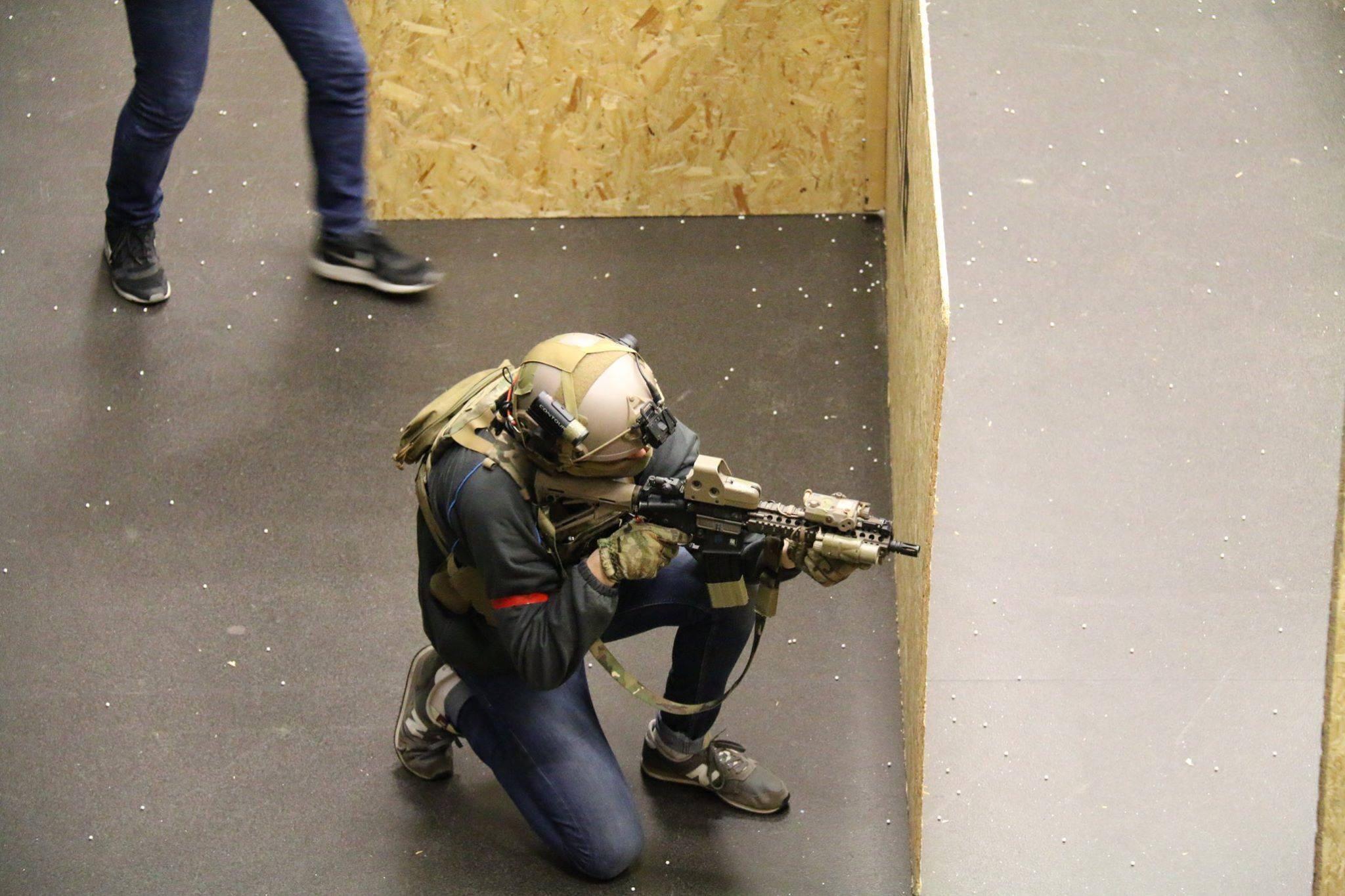 Skinny jeans and MK18’s r/airsoft