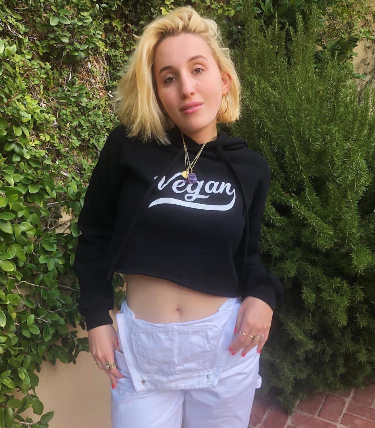 Harley Quinn Smith : harleyquinnsmithnsfw