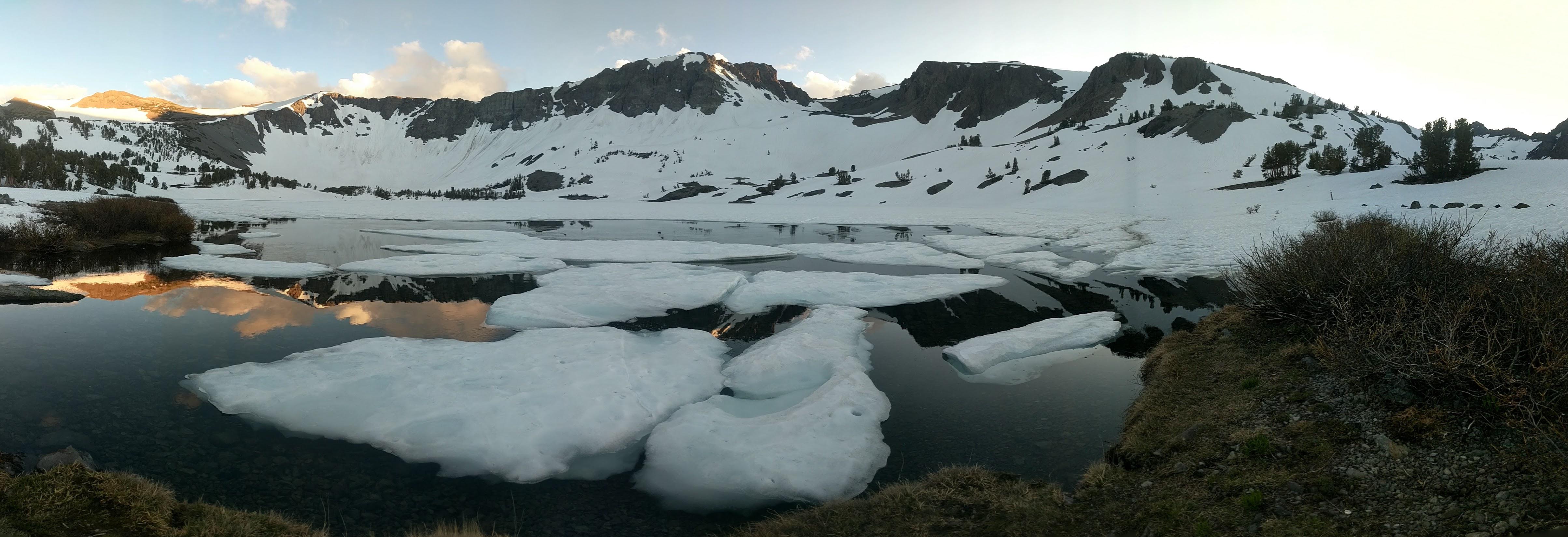 Leavitt Lake, CA [4816 × 1650][OC] r/EarthPorn