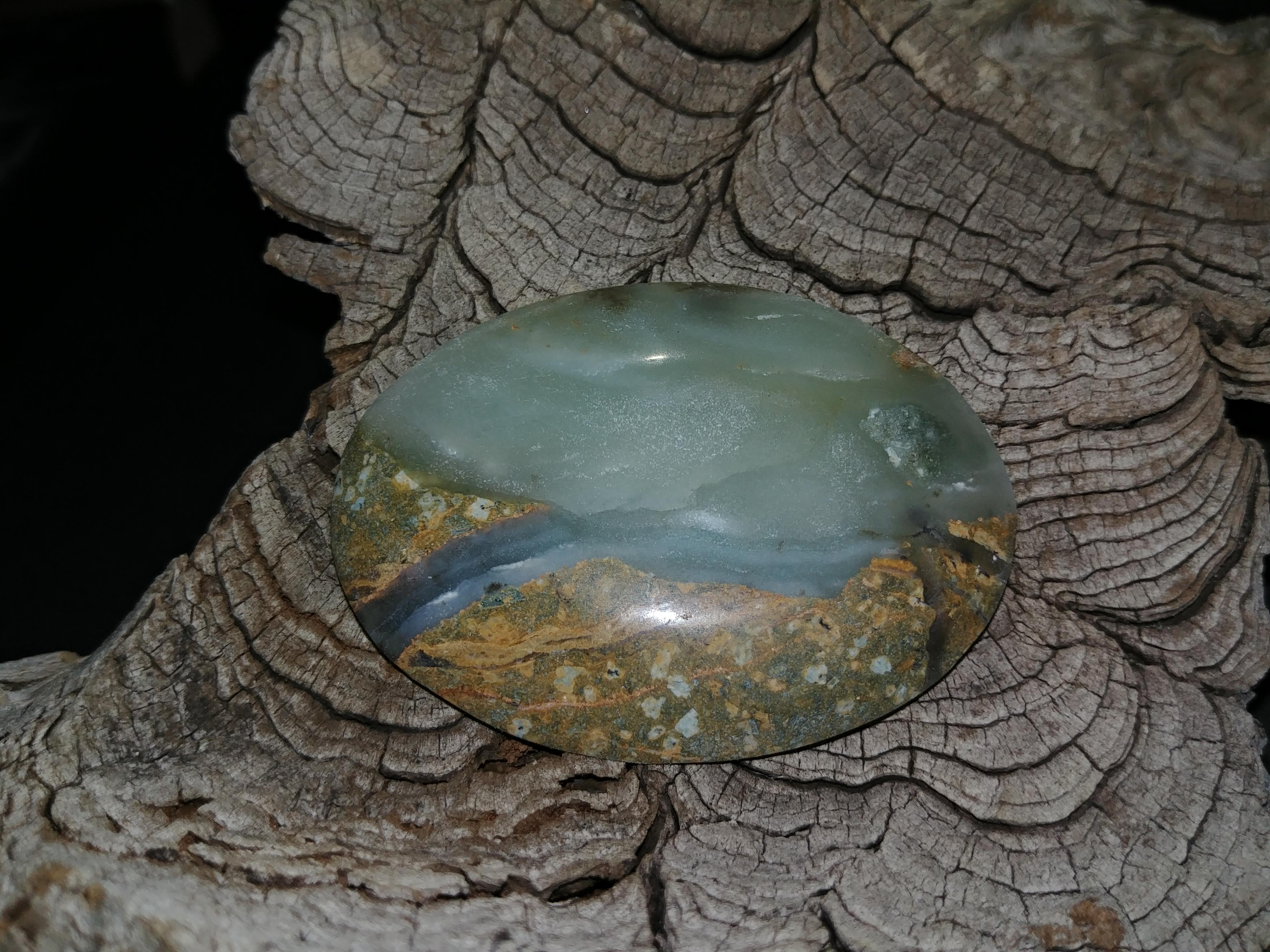 Ocean Picture Stone. Beautiful scene & large size r/Lapidary