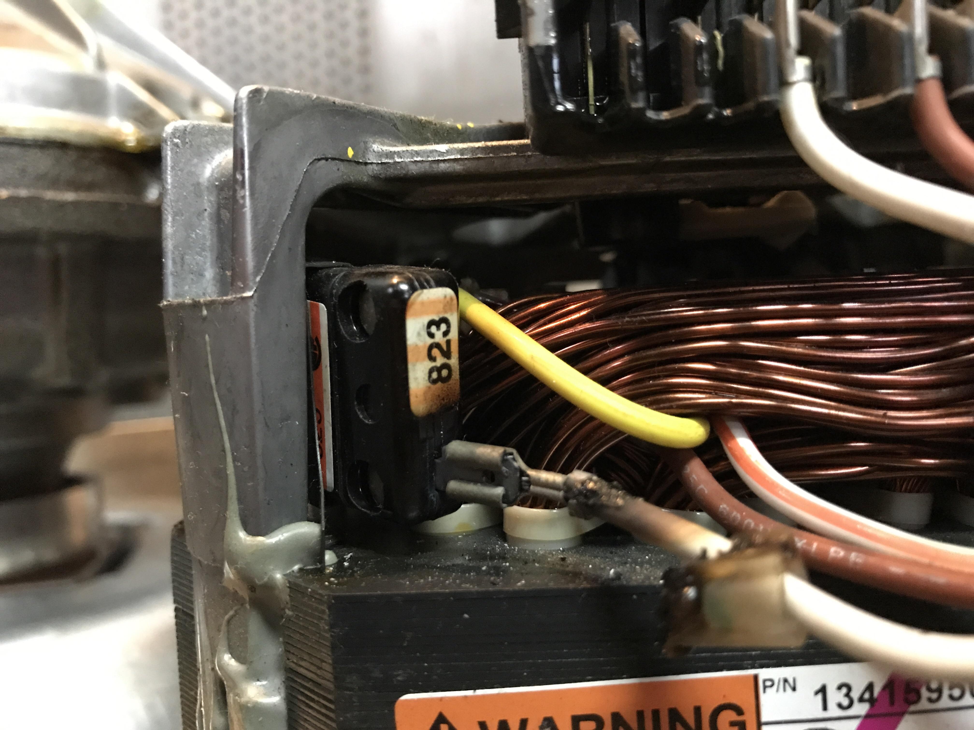 Frigidaire gallery washing machine glws1339eso Looks like something got