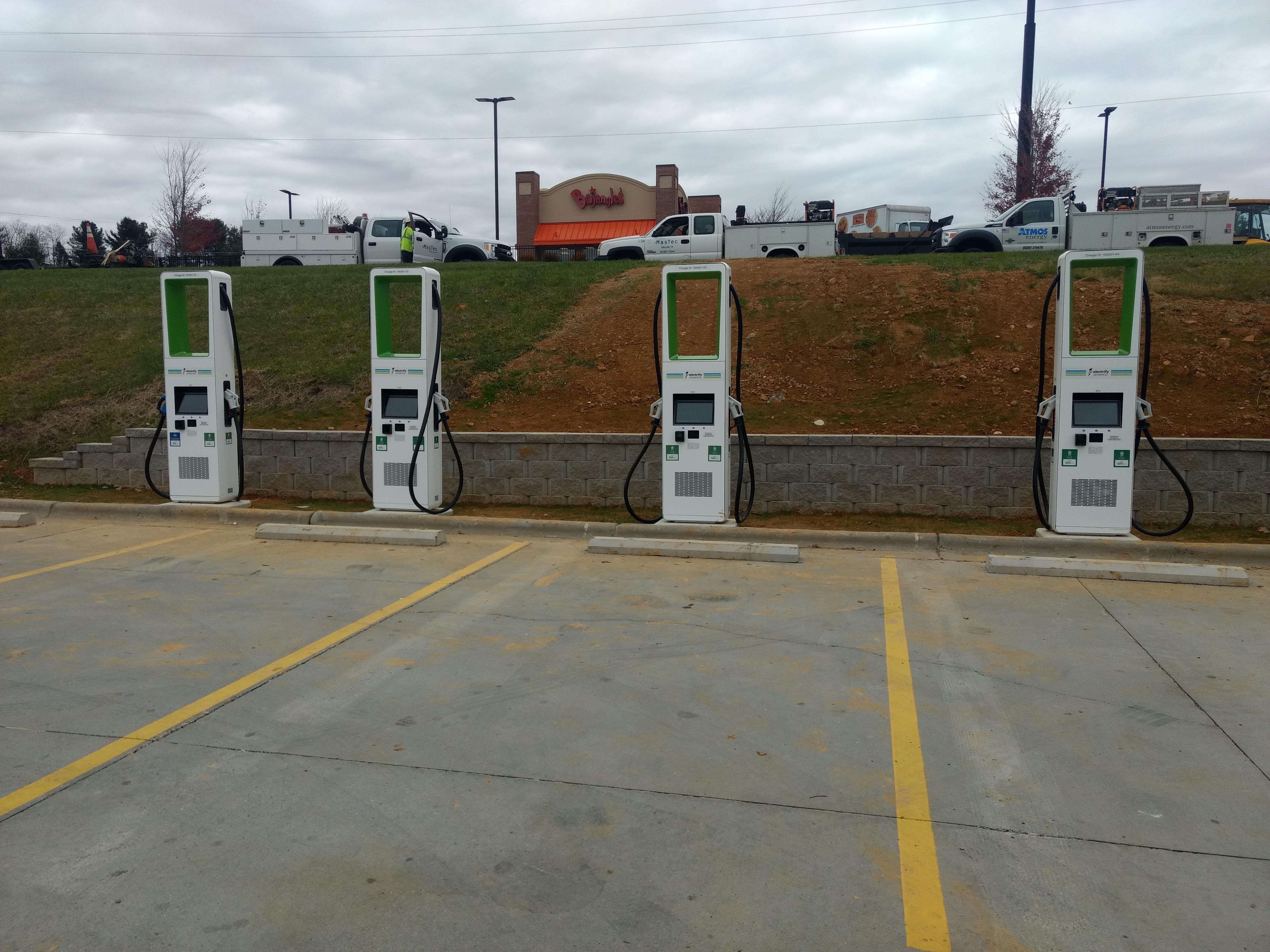 Spoted at Sheetz north Eastern gas station chain. Newly installed ev
