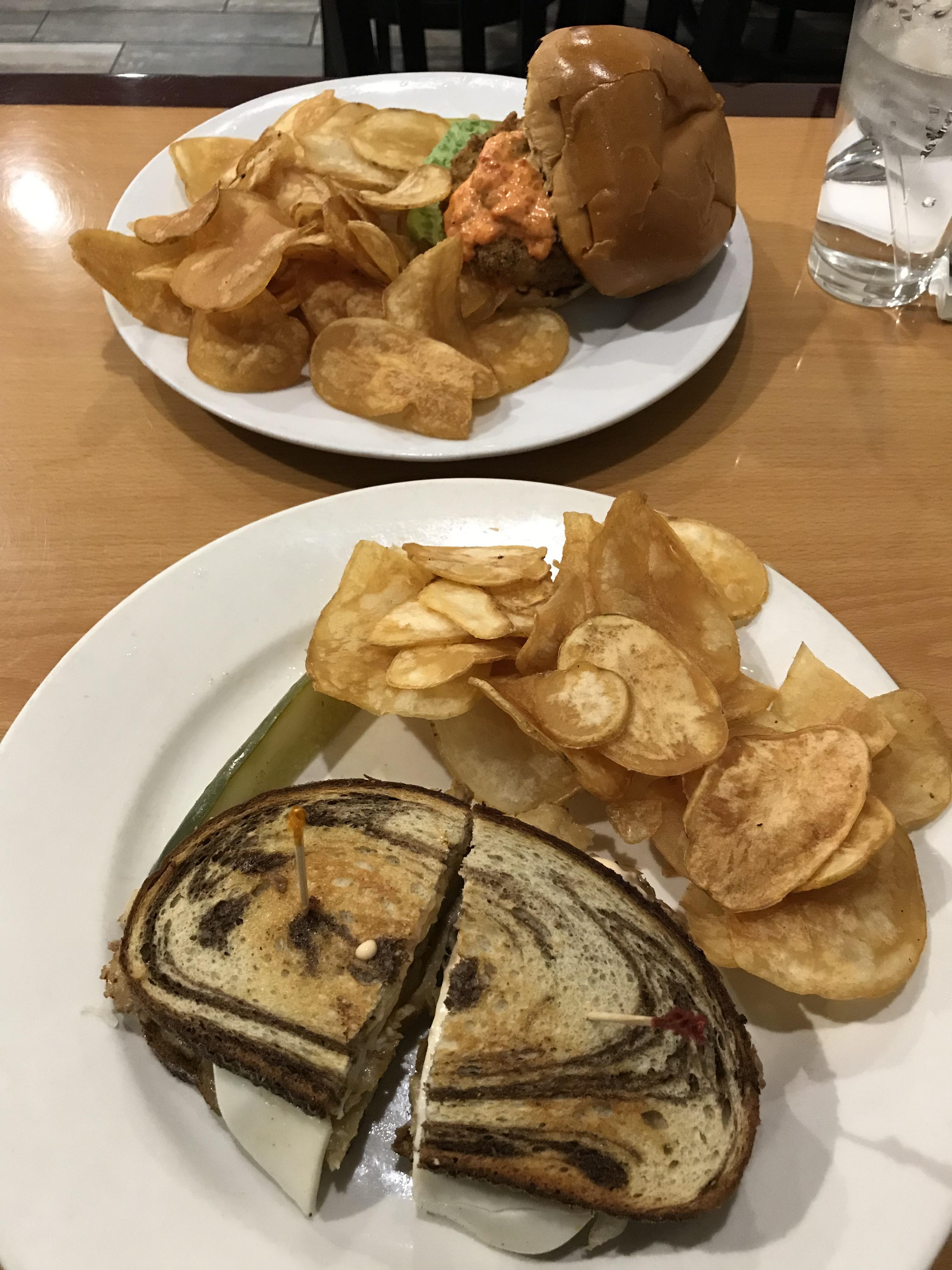 Awesome Vegan Food from Frankie’s on Fairview in Woodlyn, PA r/vegan