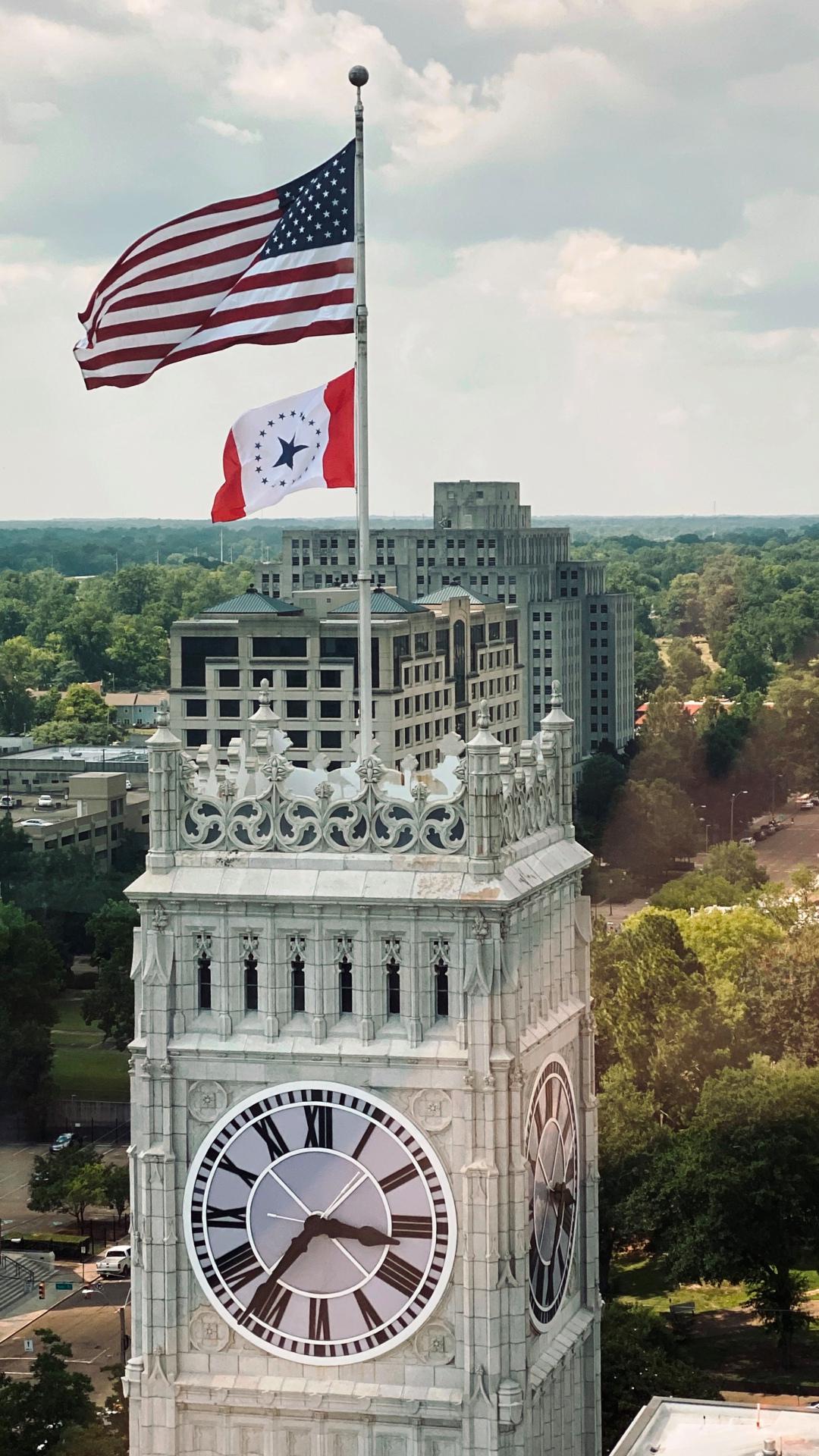Stennis flag in Jackson, Mississippi r/vexillology