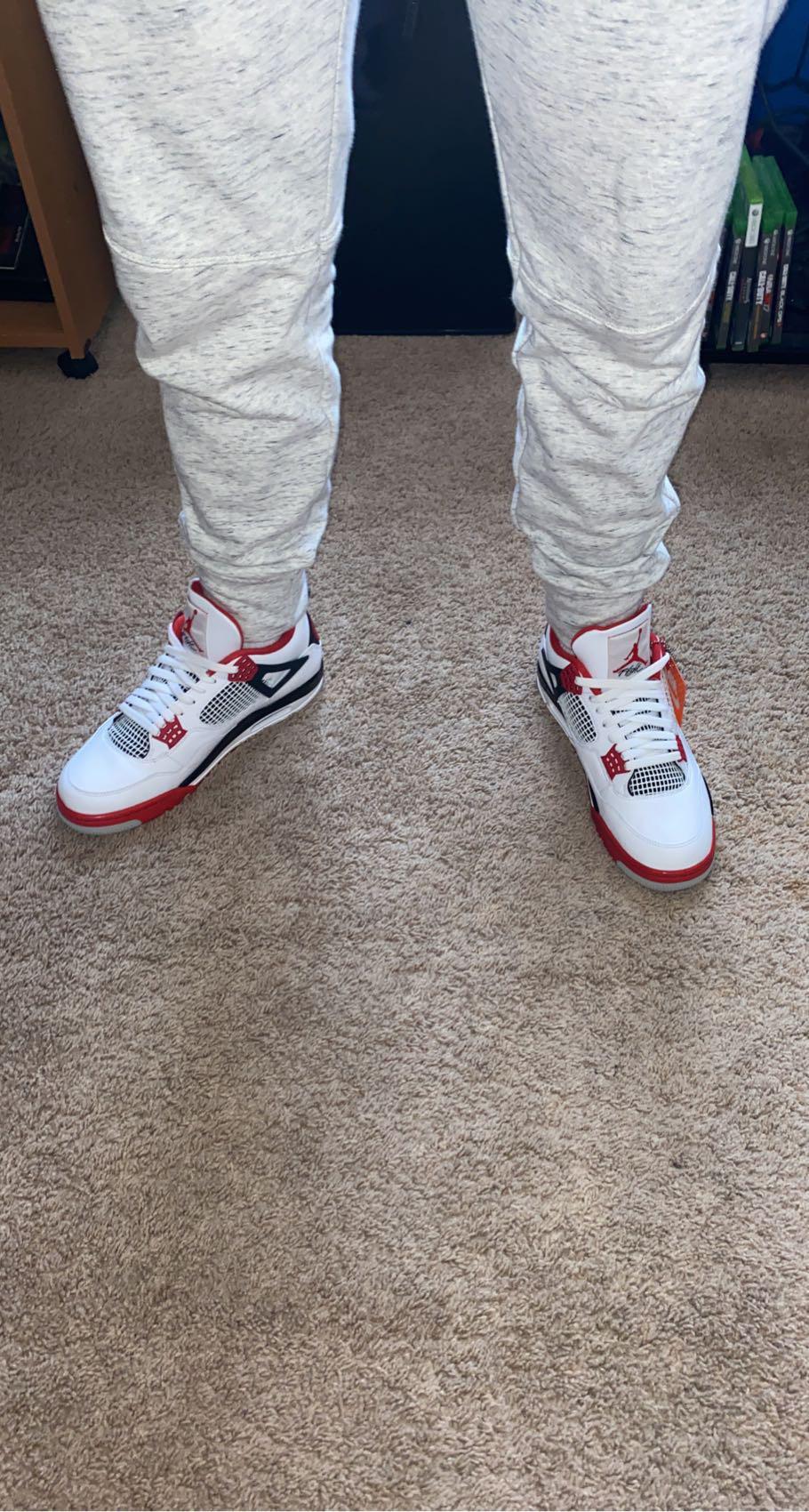 Is it safe to put Crep Protect spray on Jordan 4’s? r/Nike