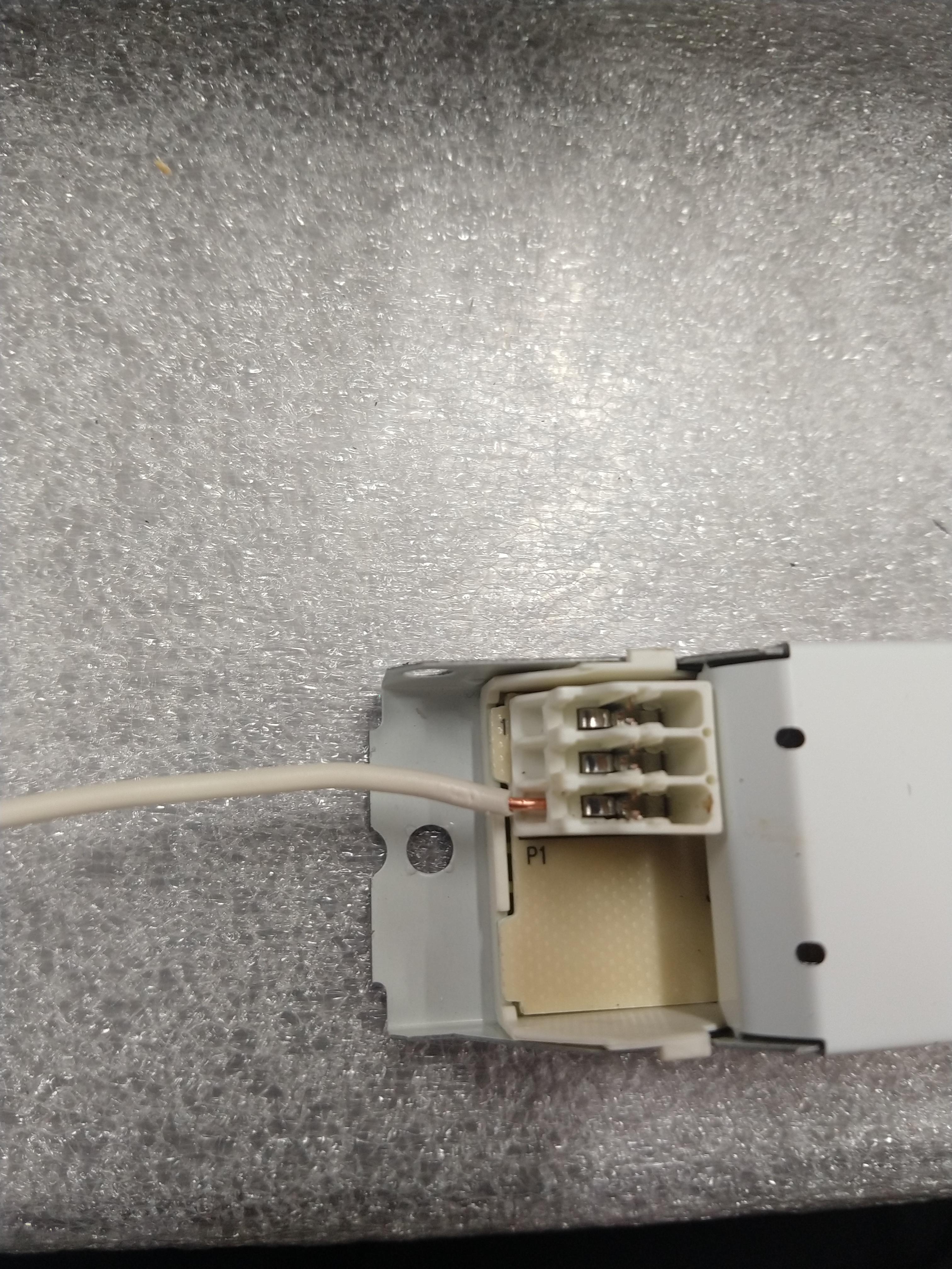 How do i disconnect this? : r/electricians