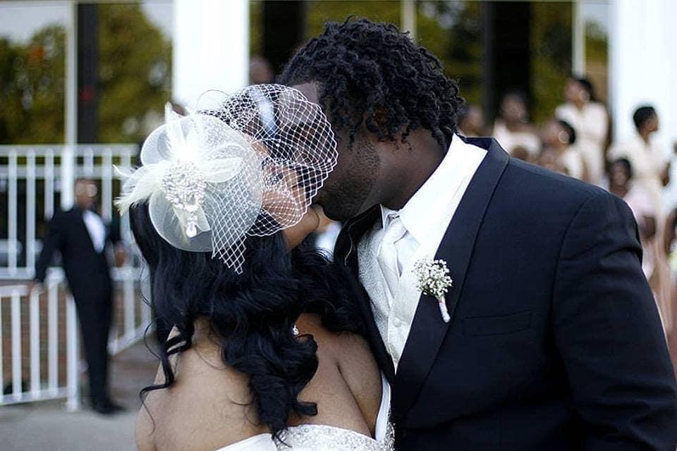 Hello Atl, my name is Pierre. I’m a wedding videographer and