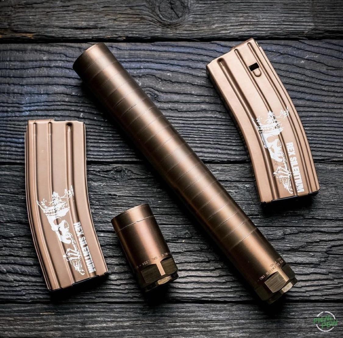 [Question] How does the finish look on Rex Silentium cans after a few