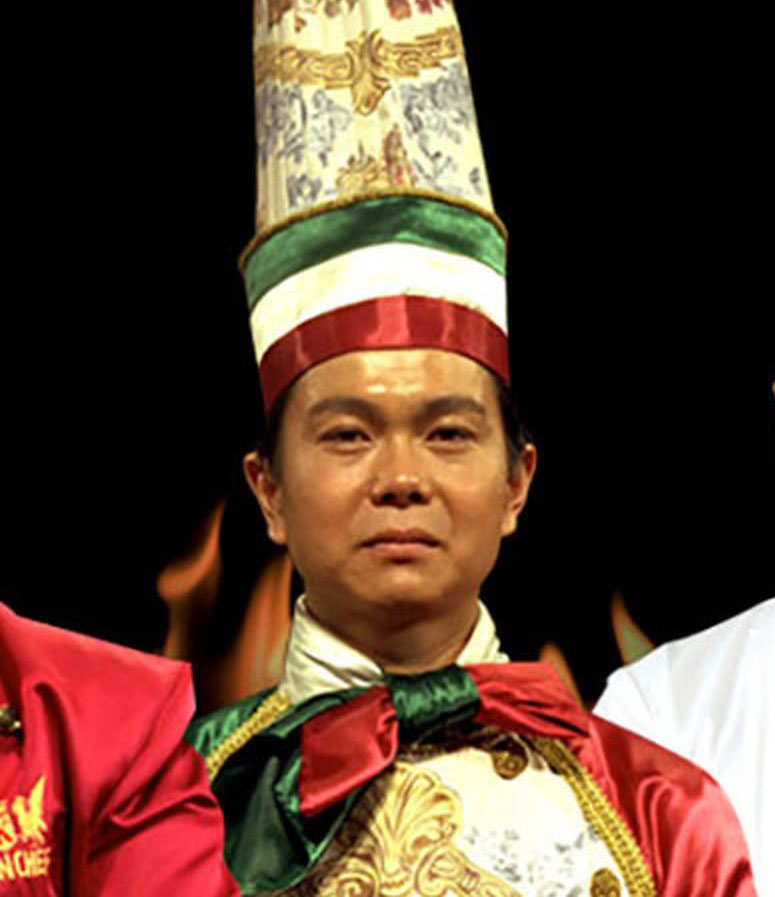 Opinion Iron Chef is a Tokusatsu and Masahiko Kobe (Iron Chef Italian