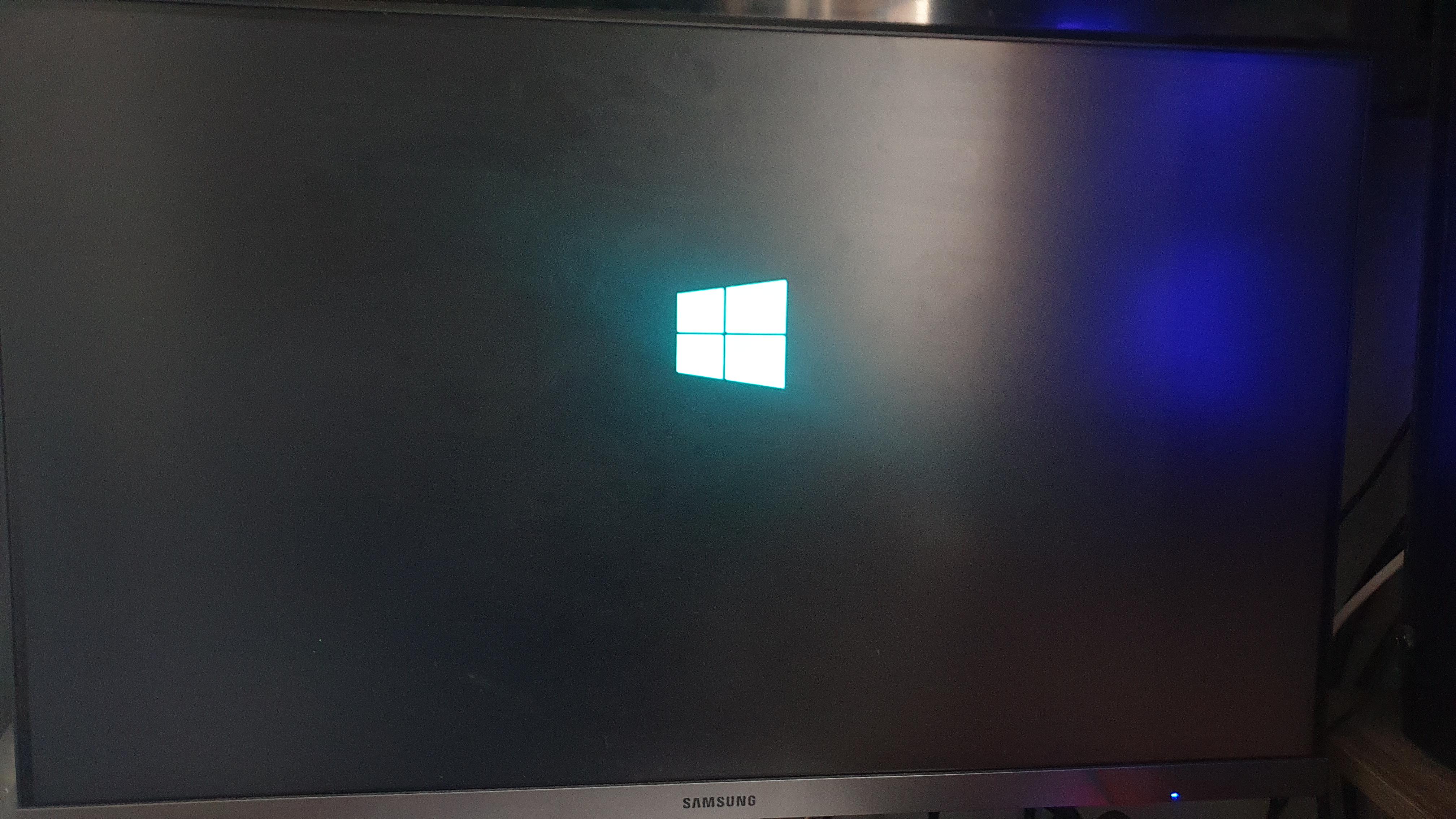 Pc wont boot after power out, how do I go into advanced startup? r