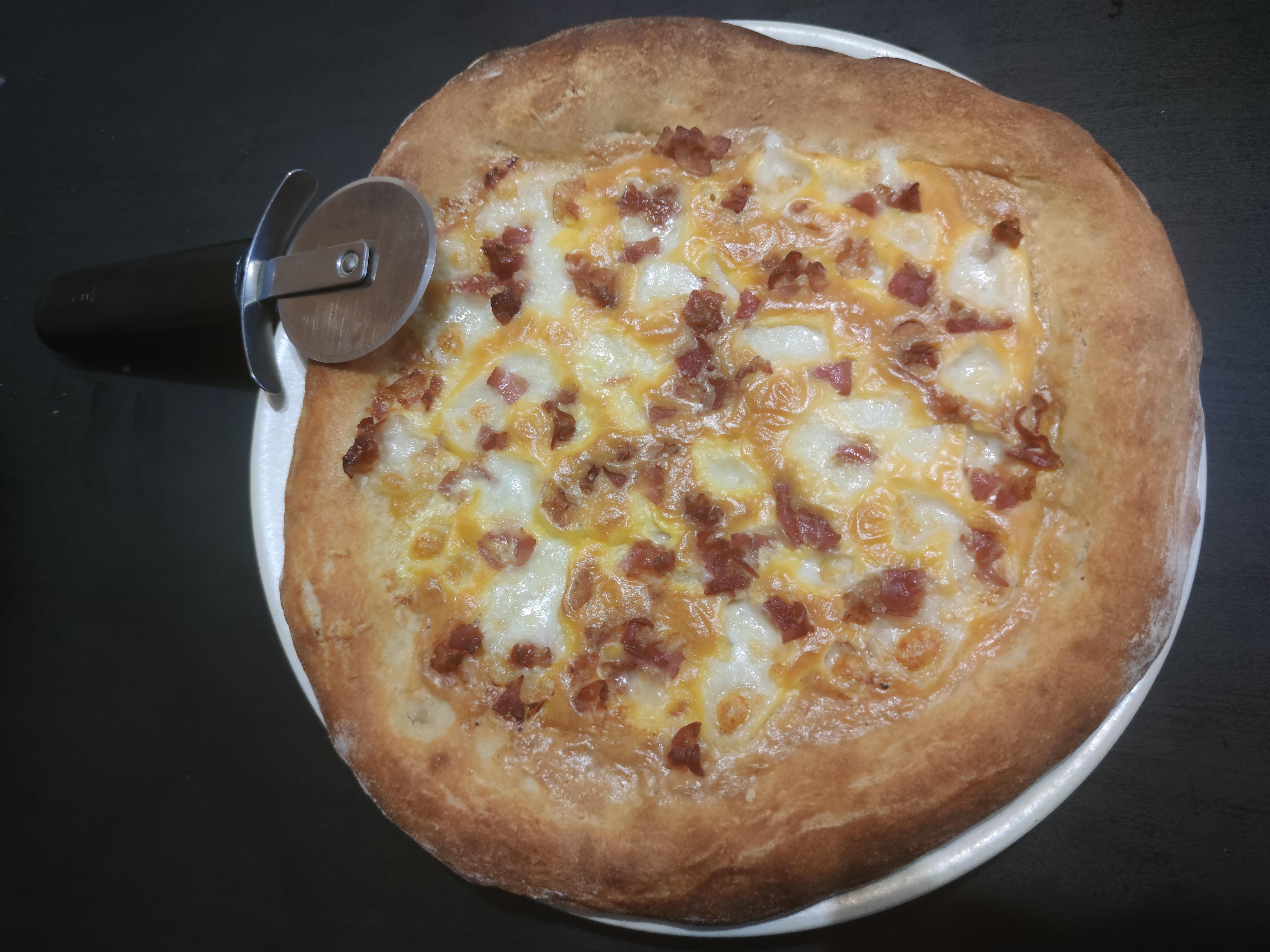 pizza carbonara (made using Vincenzo's plate recipe) r/Pizza