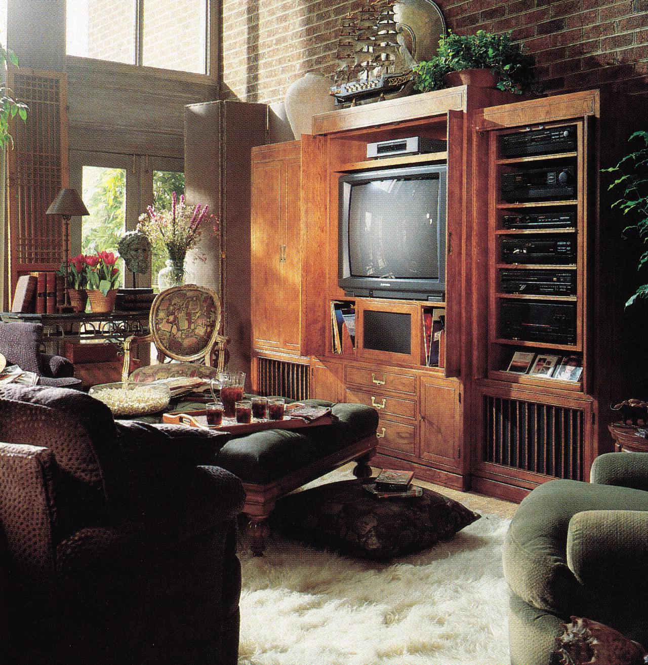 Who remembers living rooms like this? r/90sdesign