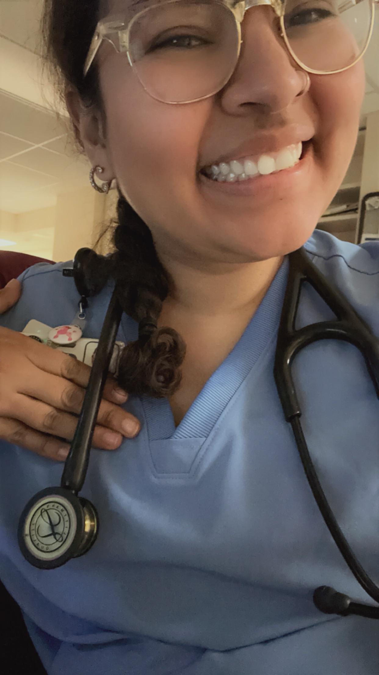 Latina nurse : MexicanaGirls