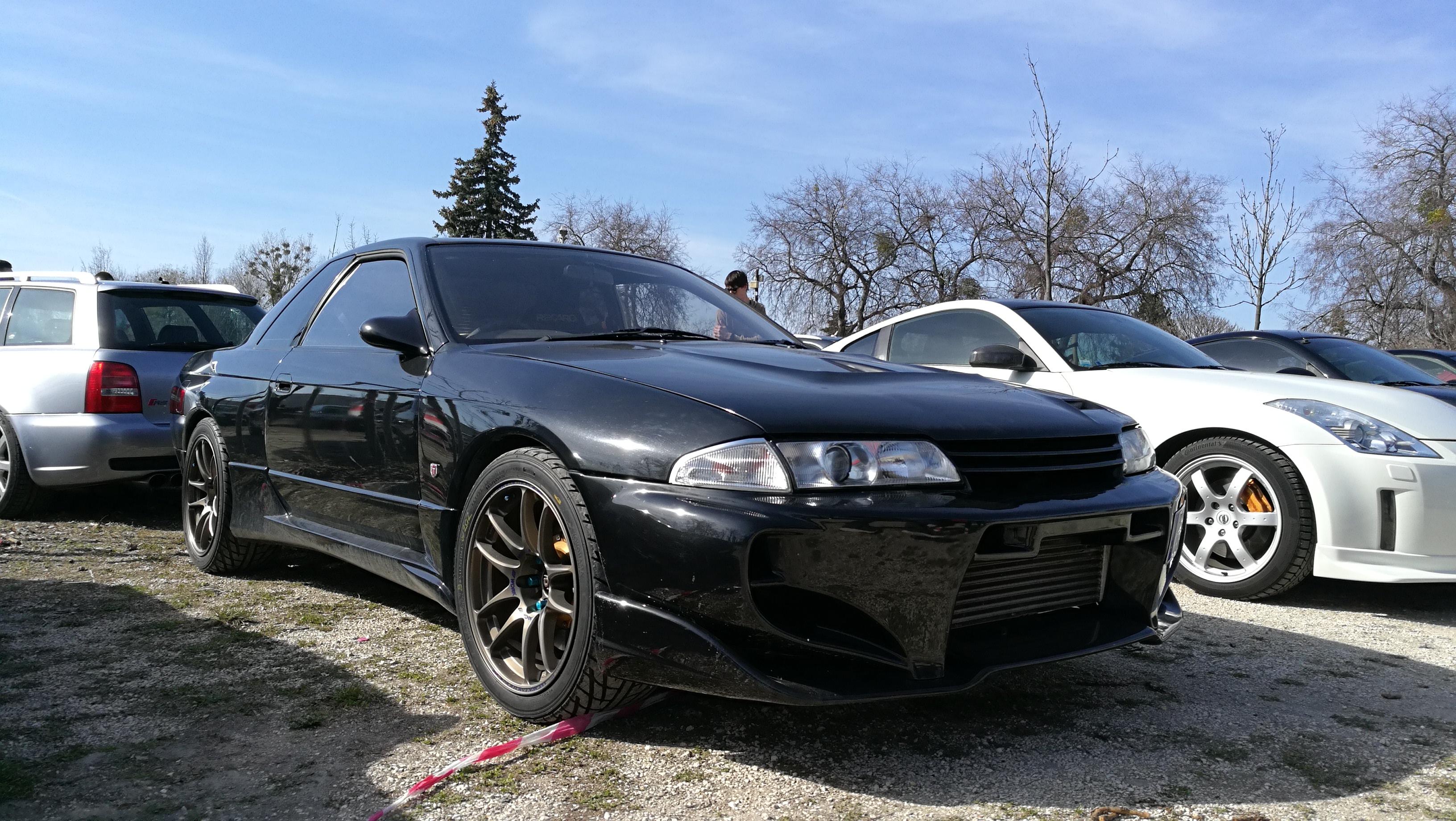 The first R32 I've seen in a hungarian car meet r/SkyLine