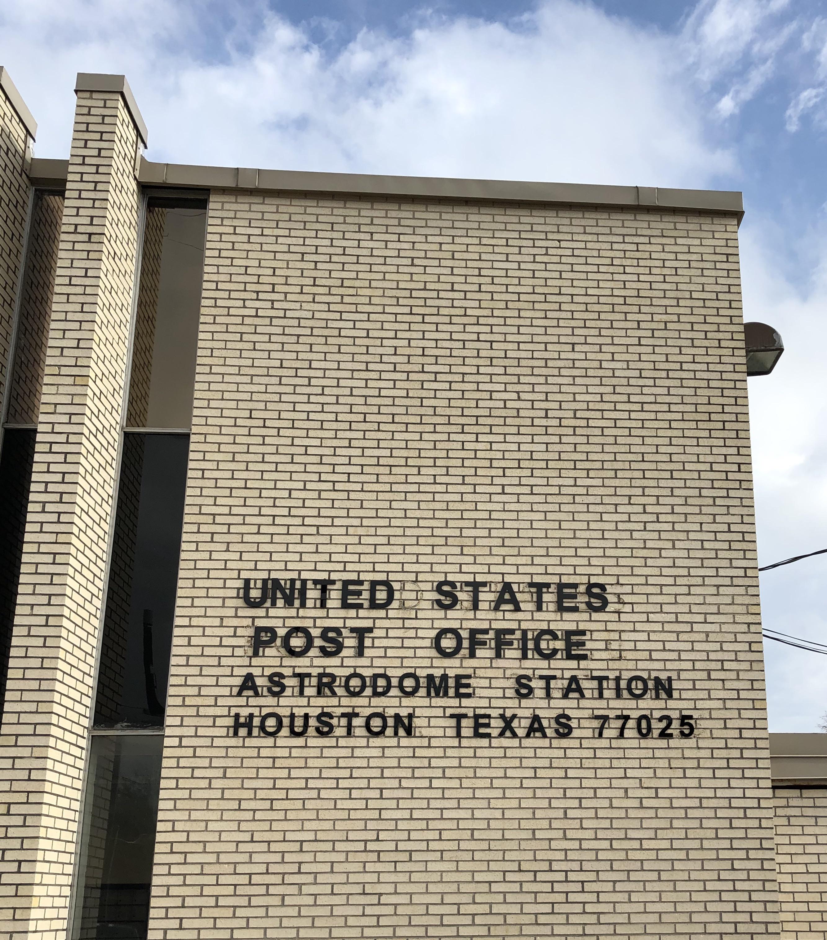 Astrodome Station Post Office r/houston