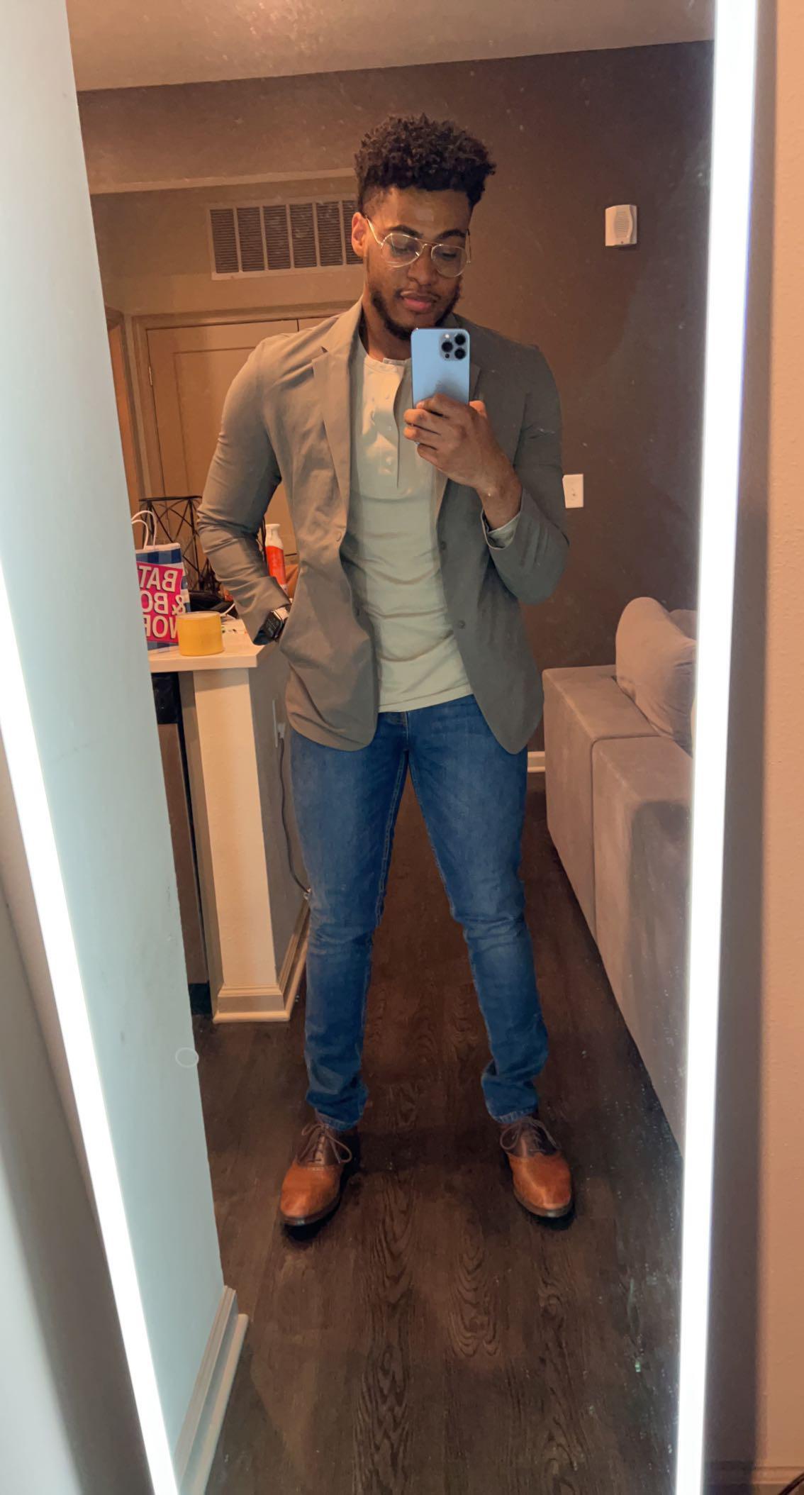 “I’ll go, but I’m wearing Lulu…” Business Casual OOTD (New Venture