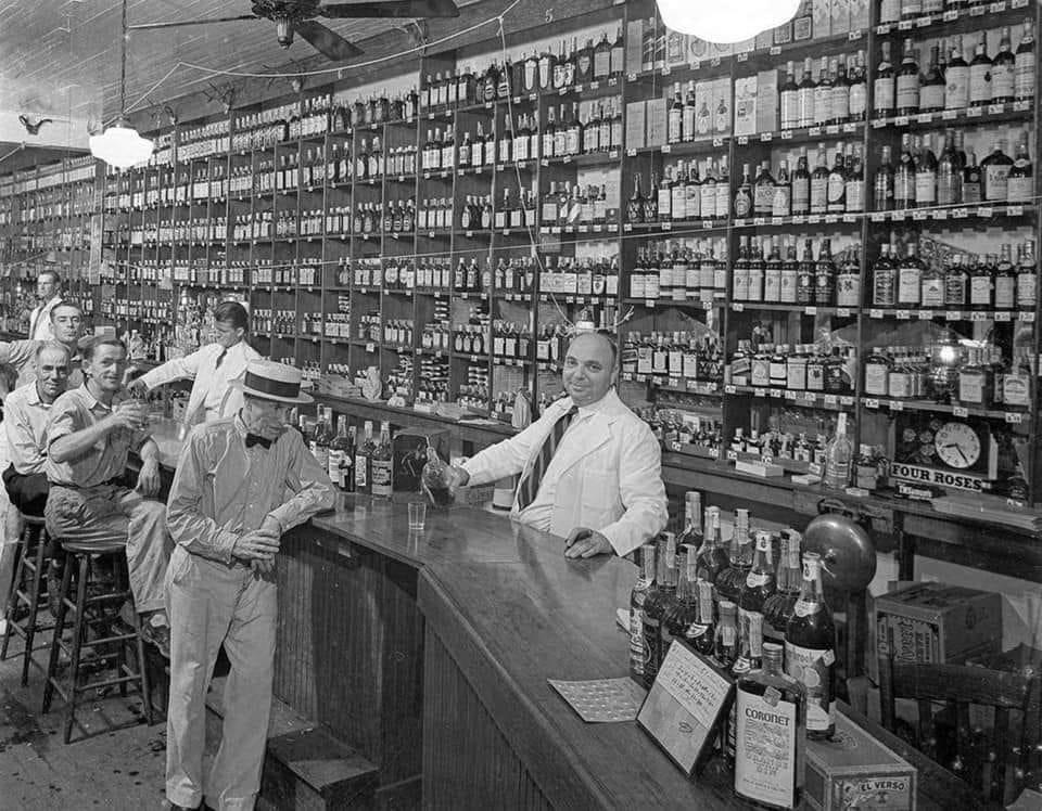 A peek inside “Andy’s Bar & Liquor Store” in Homestead, MiamiDade