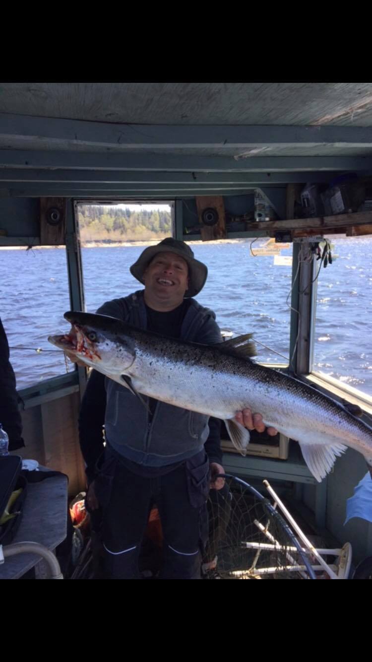 Atlantic salmon, Moisie River, Quebec, Canada r/Fishing