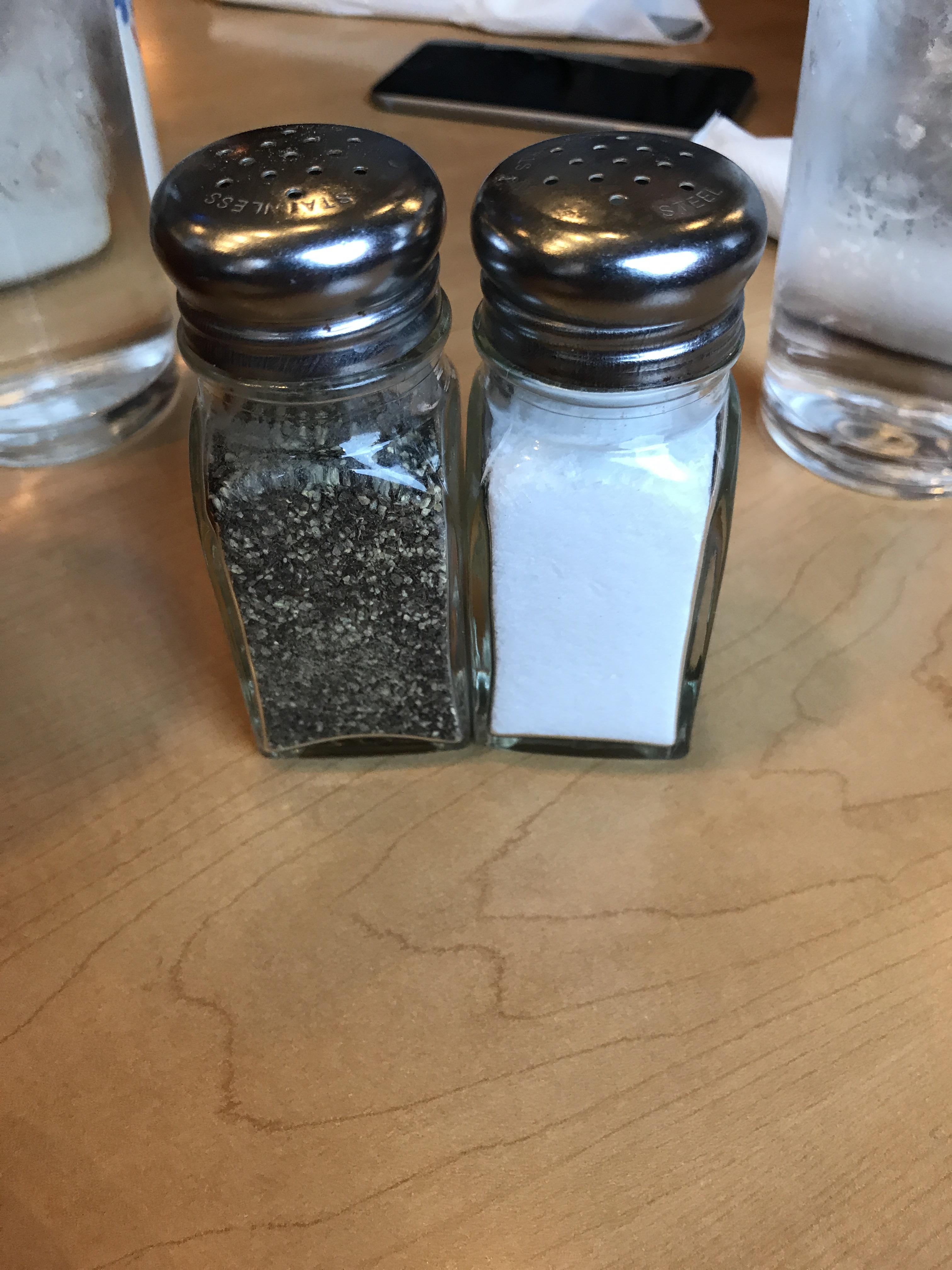 This restaurant has salt and pepper shakers r/notinteresting