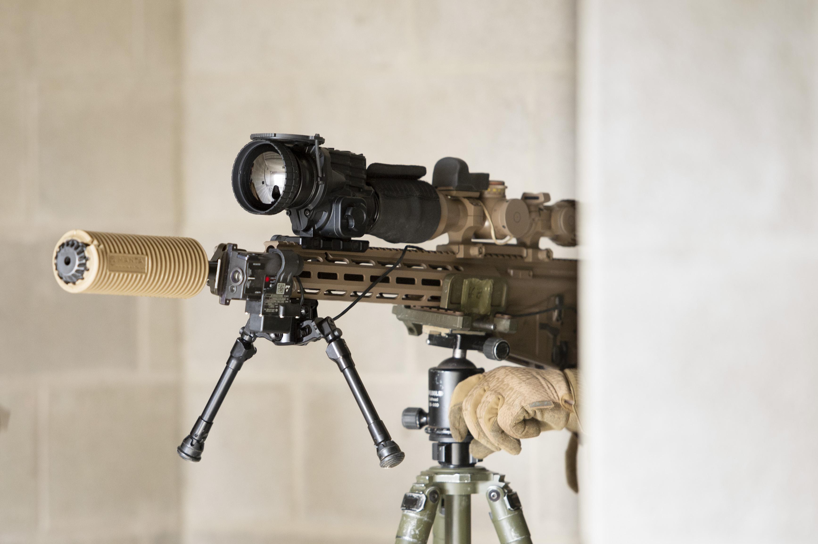 A Colt C20 Sniper Rifle of the Canadian Army with the Theon Thermas