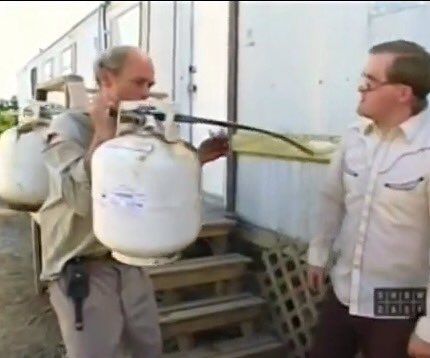 A propane emergency not even Hank could sort out. : r/KingOfTheHill