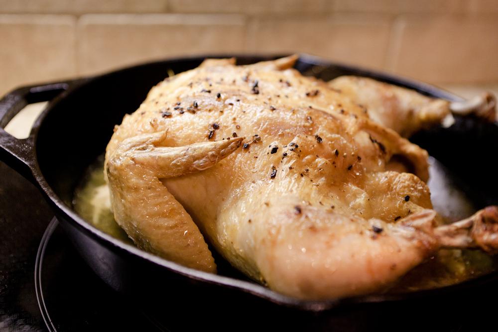 Lodge 12inch skillet...my favorite pan for roasting chicken r/castiron