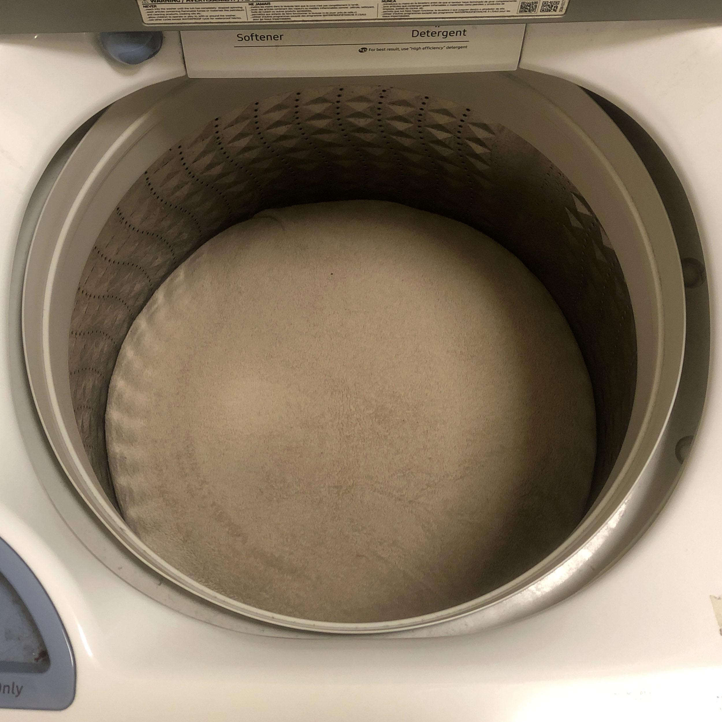 I love it when the spin cycle of my washing machine turns blankets into