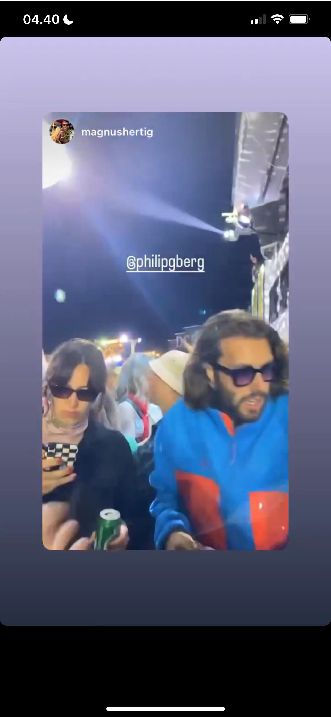 Bachelor Er det Victoria? Eller ligner hun bare utrolig meget? 😅 r