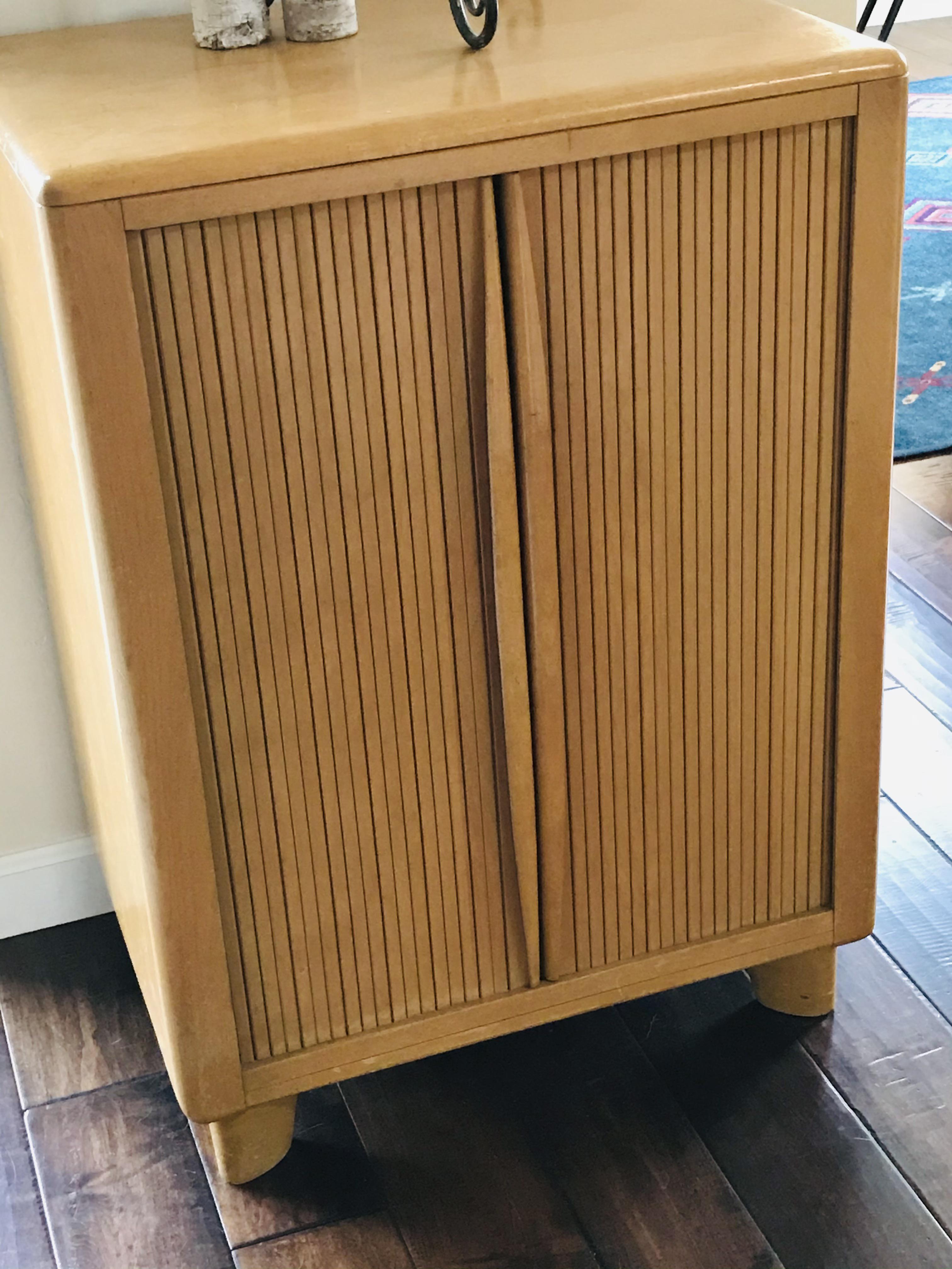 My consignment center find. Heywood Wakefield treasure. r/Mid_Century
