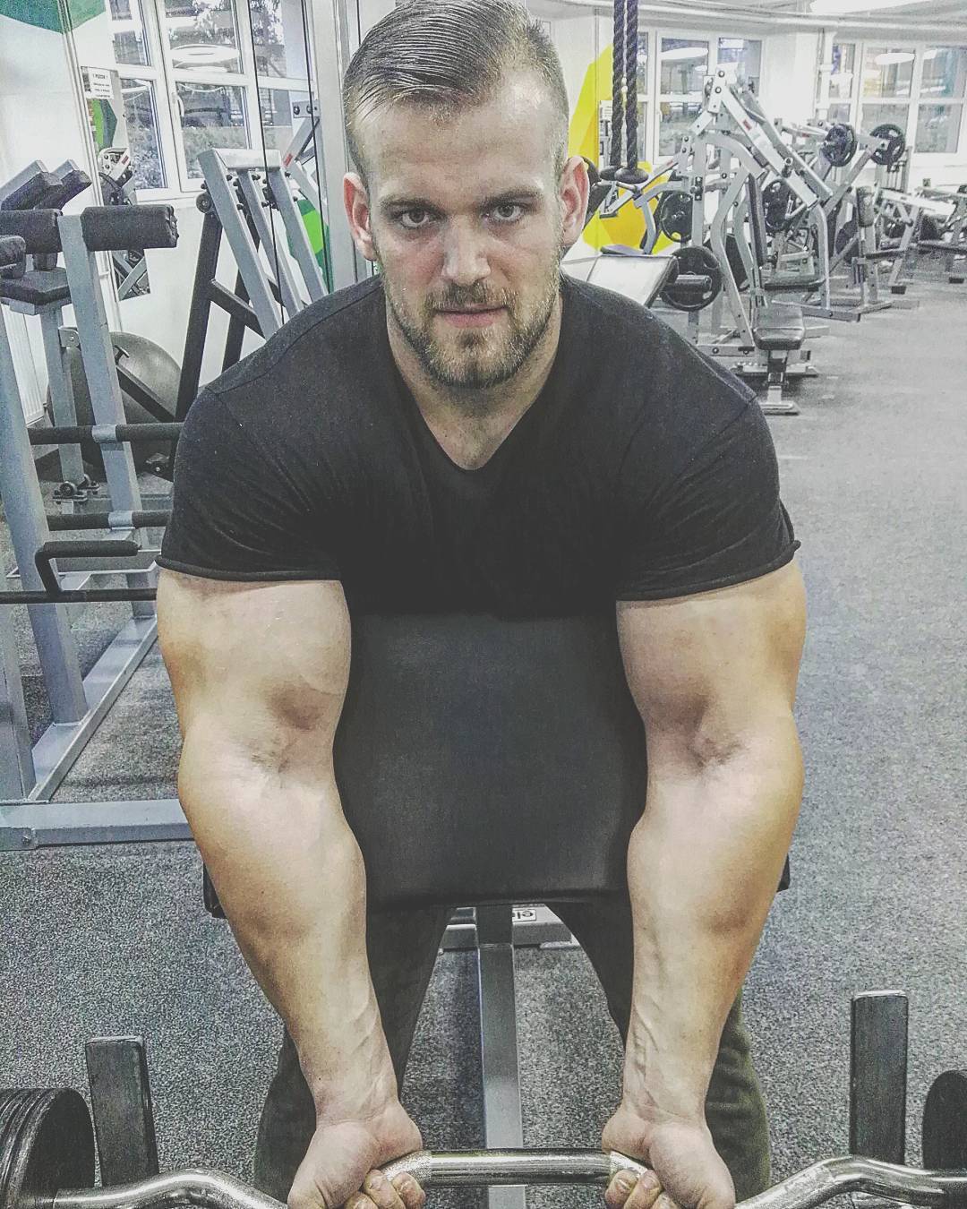 Working on having big arms as a tall dude is so much more difficult