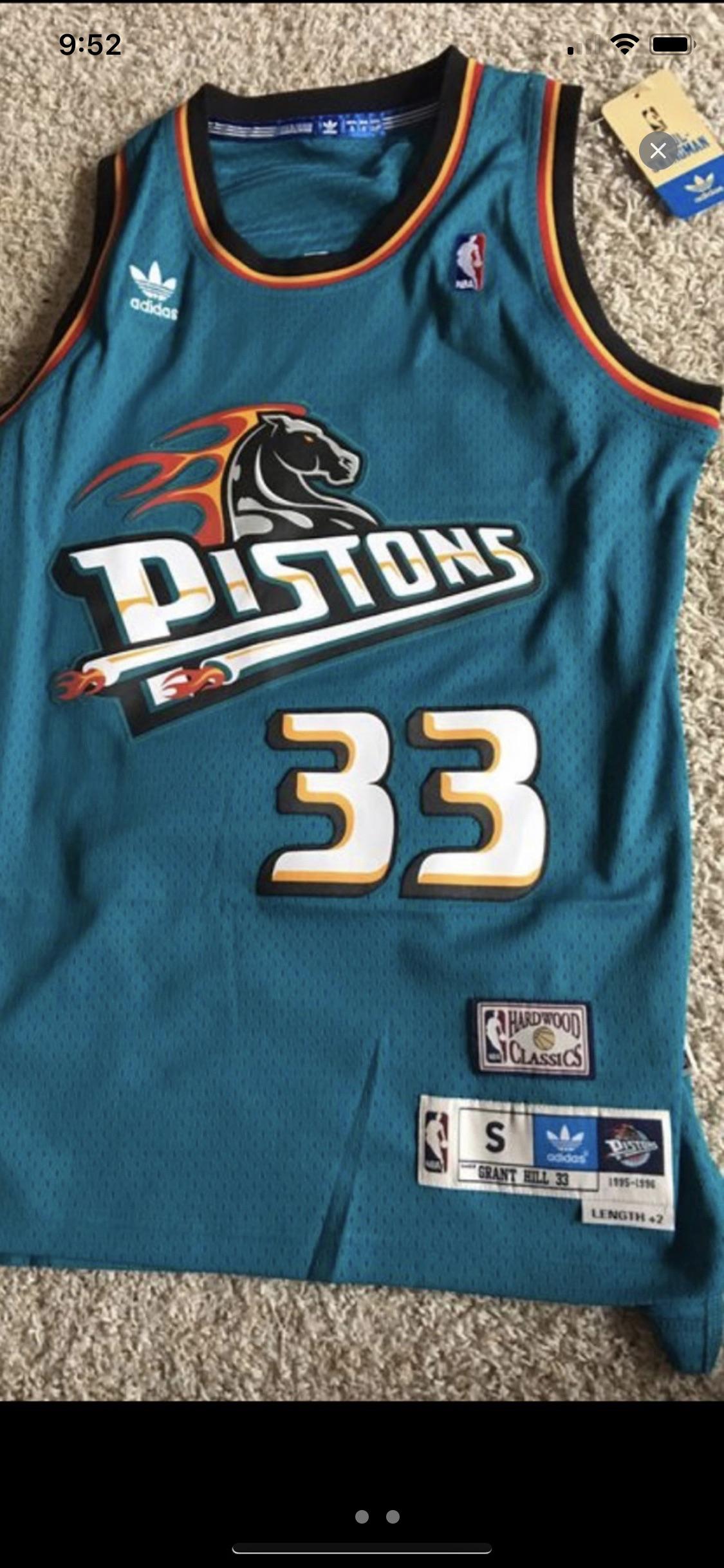 This is legit right? r/basketballjerseys