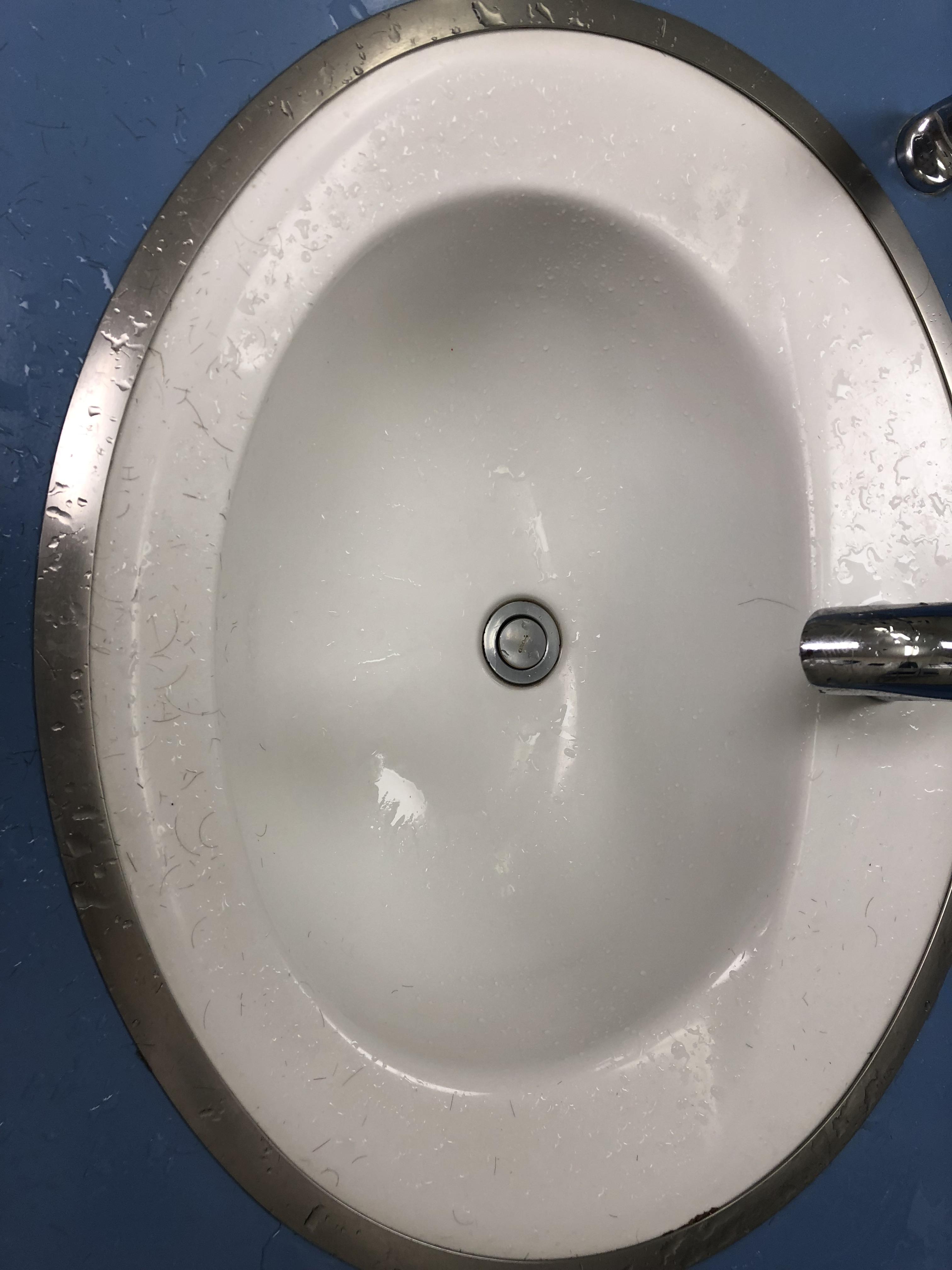 Shaving in public restrooms. Zoom in to see hair r/mildlyinfuriating