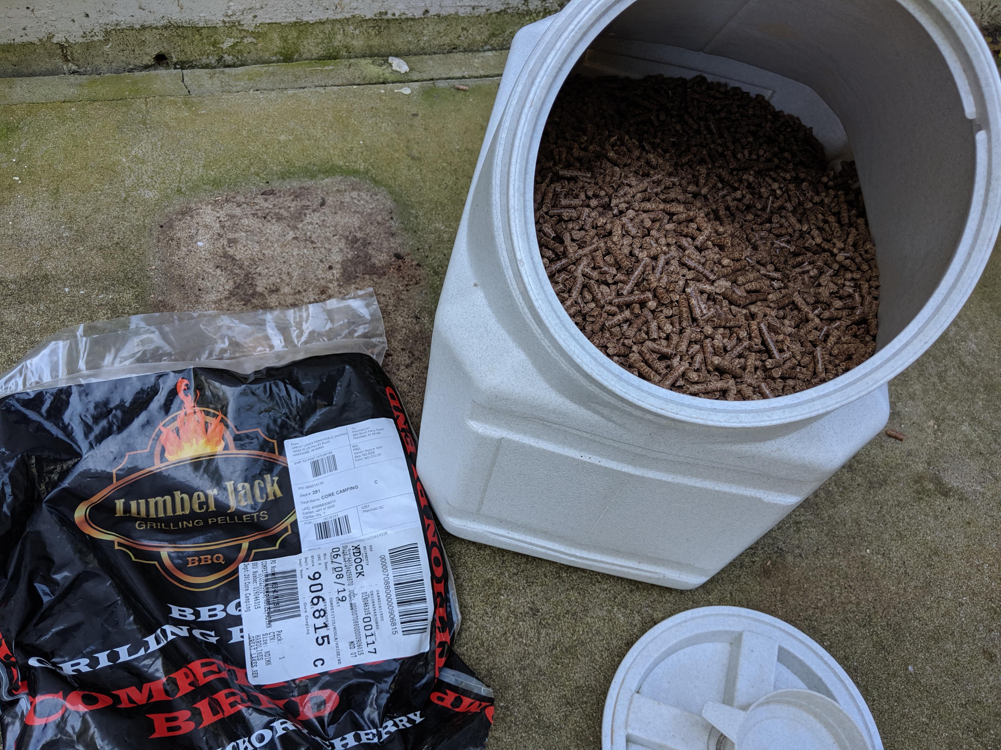 Pitboss Competition vs Lumber Jack Competition Blend r/pelletgrills