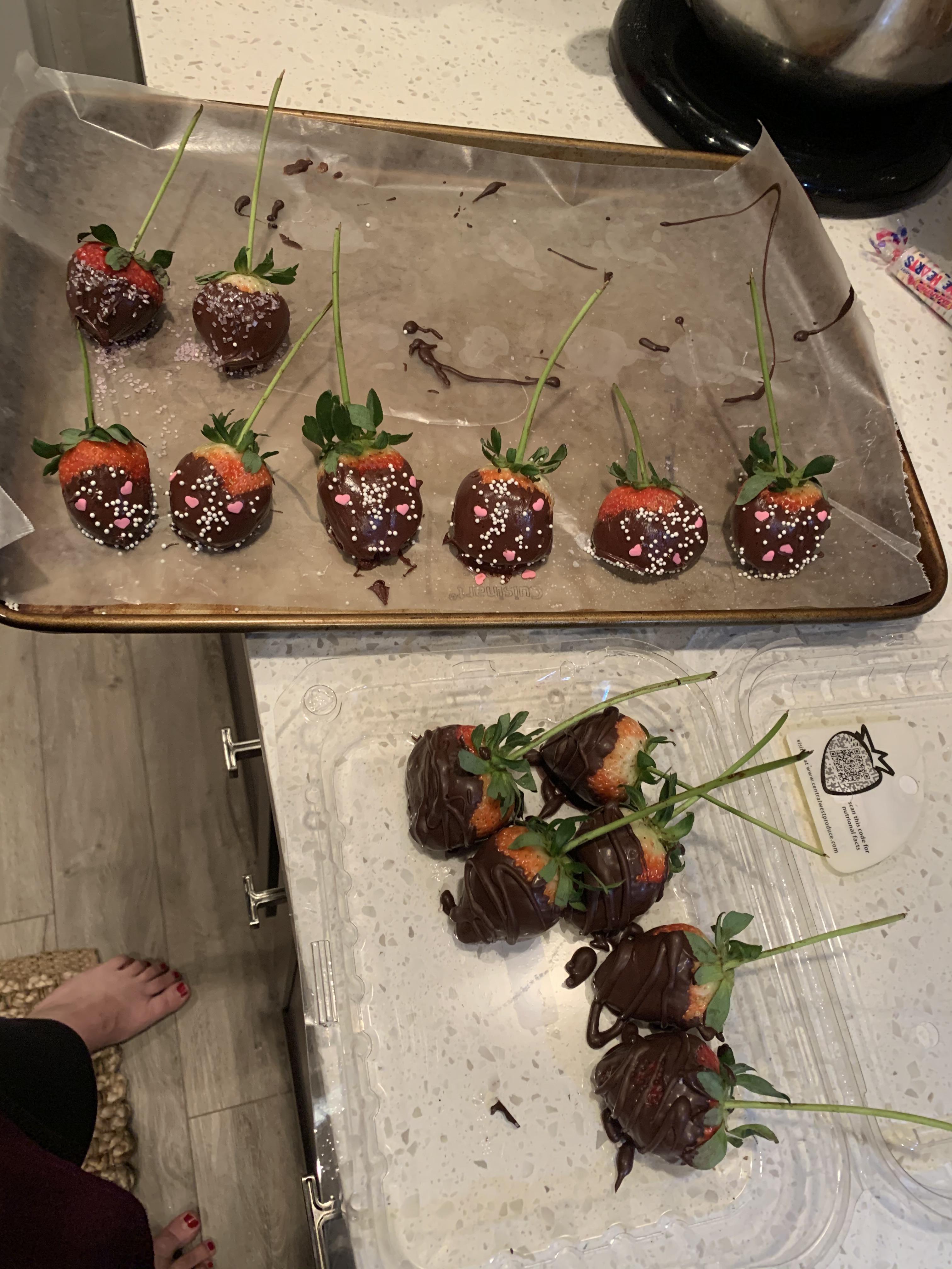 Help w melting chocolate. Difference between chocolate chips and