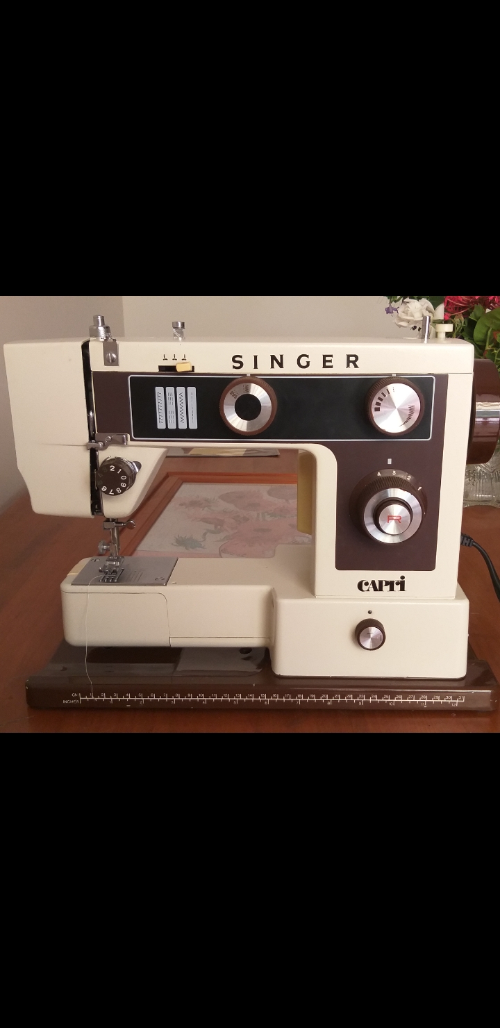 HELP Identifying this Capri Singer Machine? r/sewing