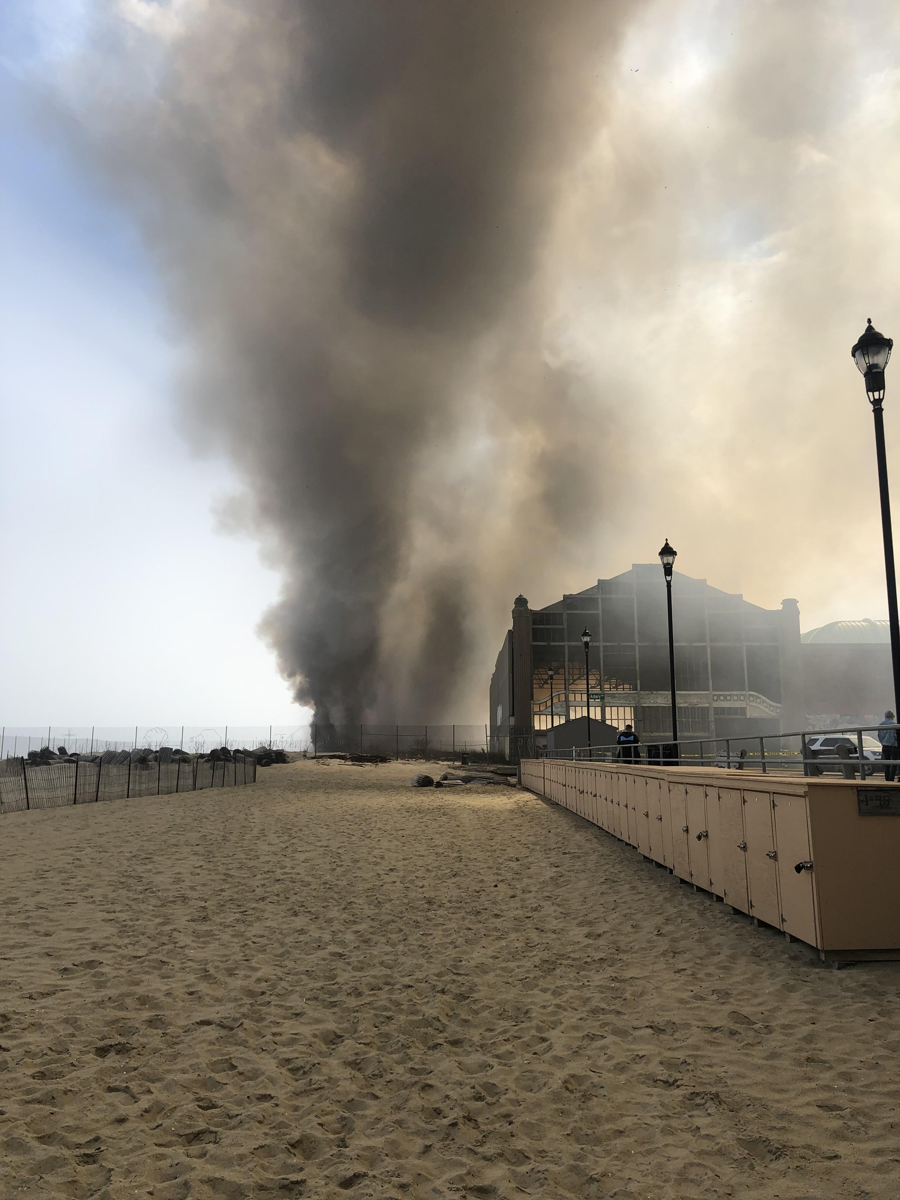 massive fire on south end of asbury park boardwalk r/newjersey