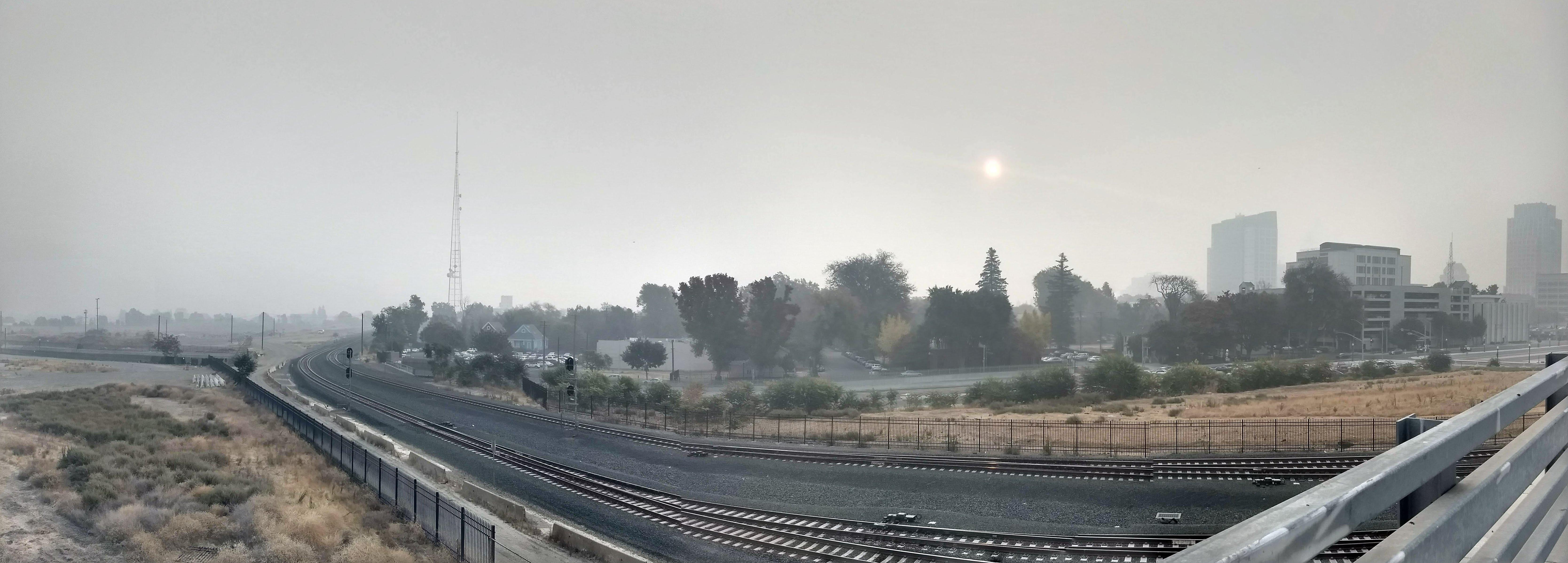 The Sacramento Sky is NOT always Inspiring (11/16) r/Sacramento