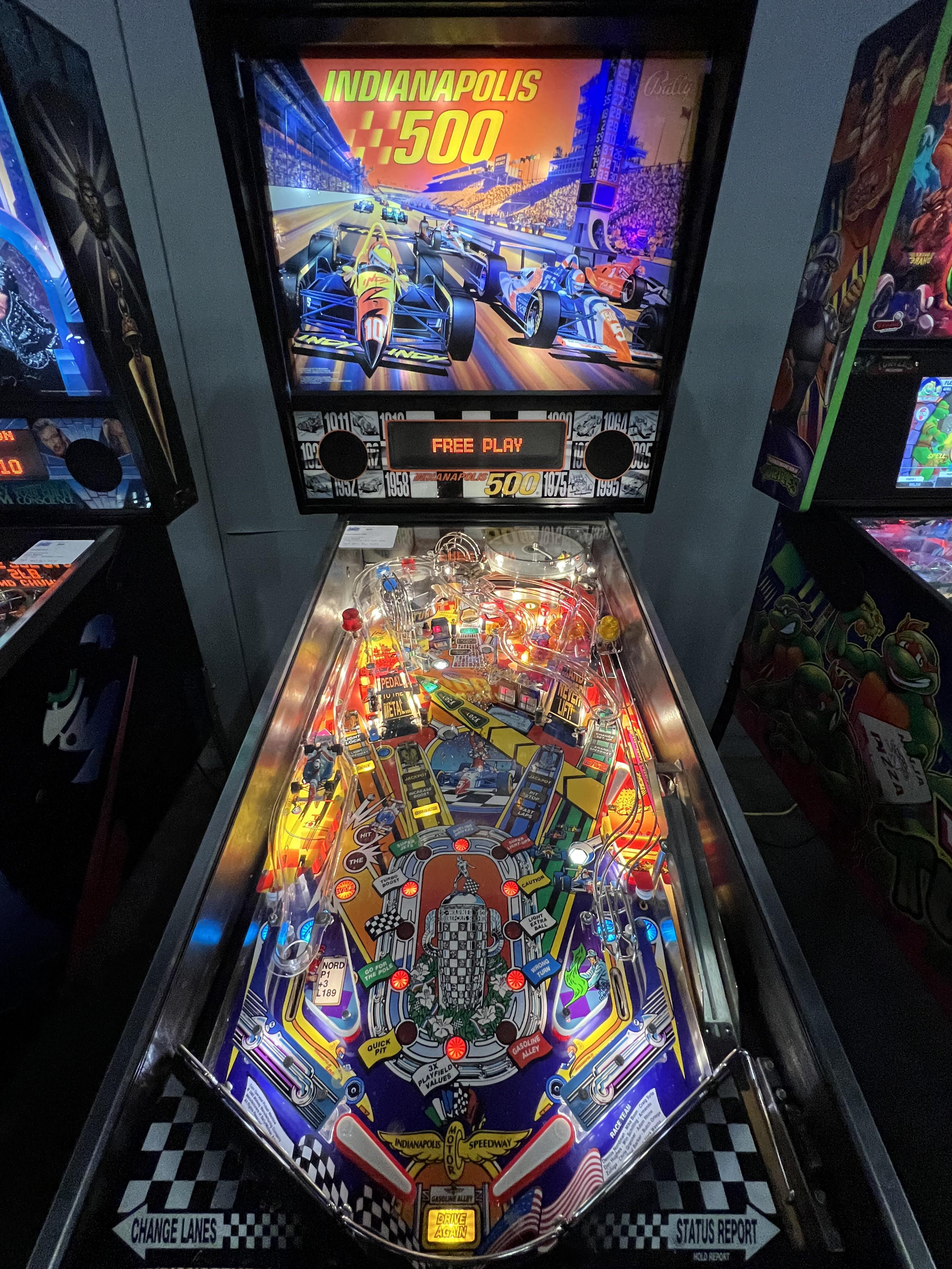 Indianapolis 500 pinball machine r/INDYCAR