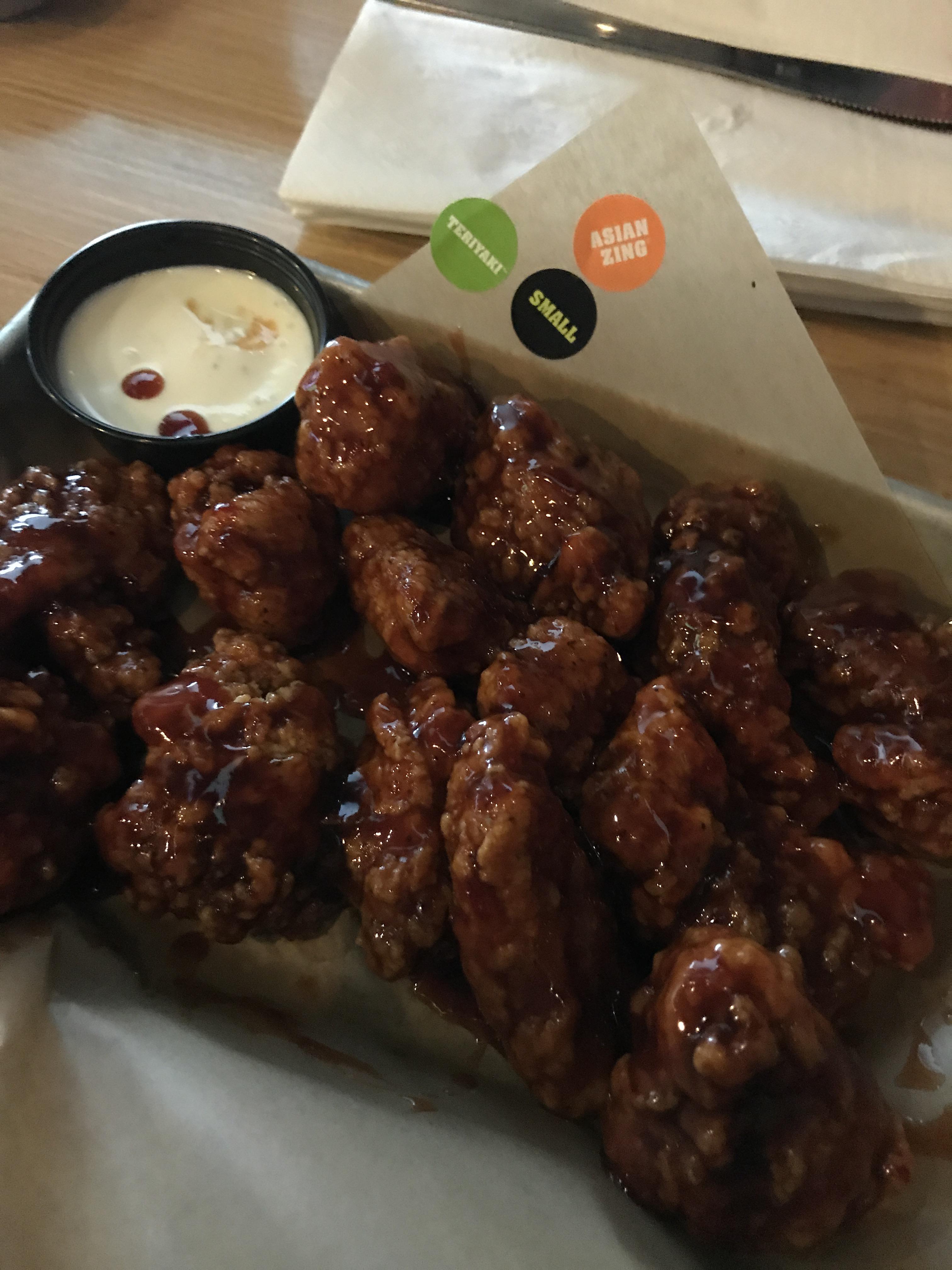 Trying the Asian Zing/Teriyaki spun together for the first time. r