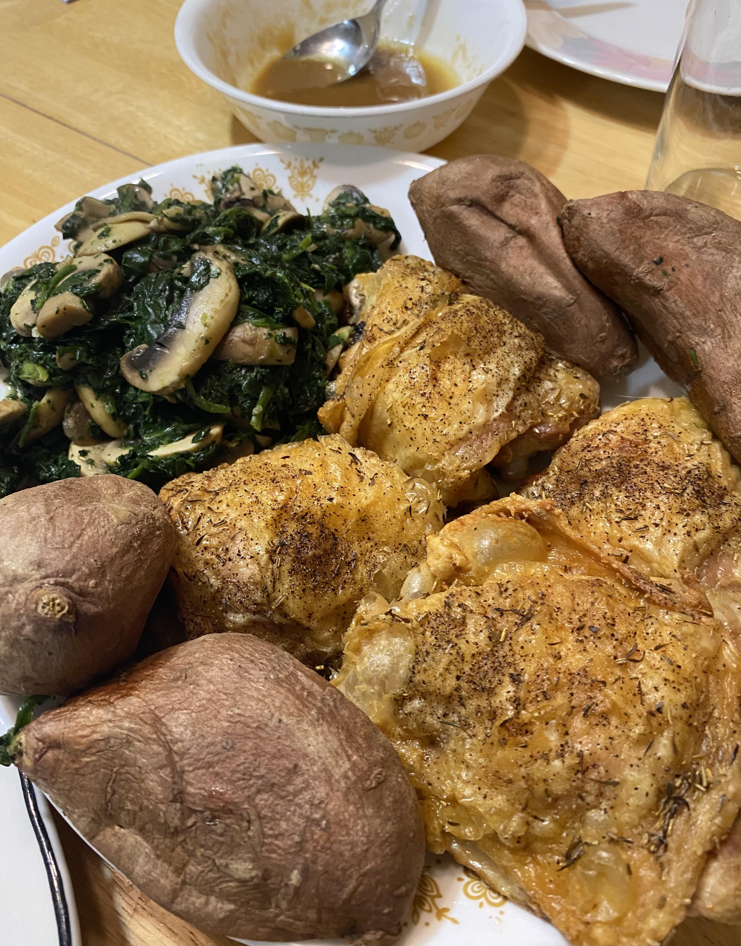 Air fryer thighs are so easy and so good. Skin is ridiculous. r/airfryer