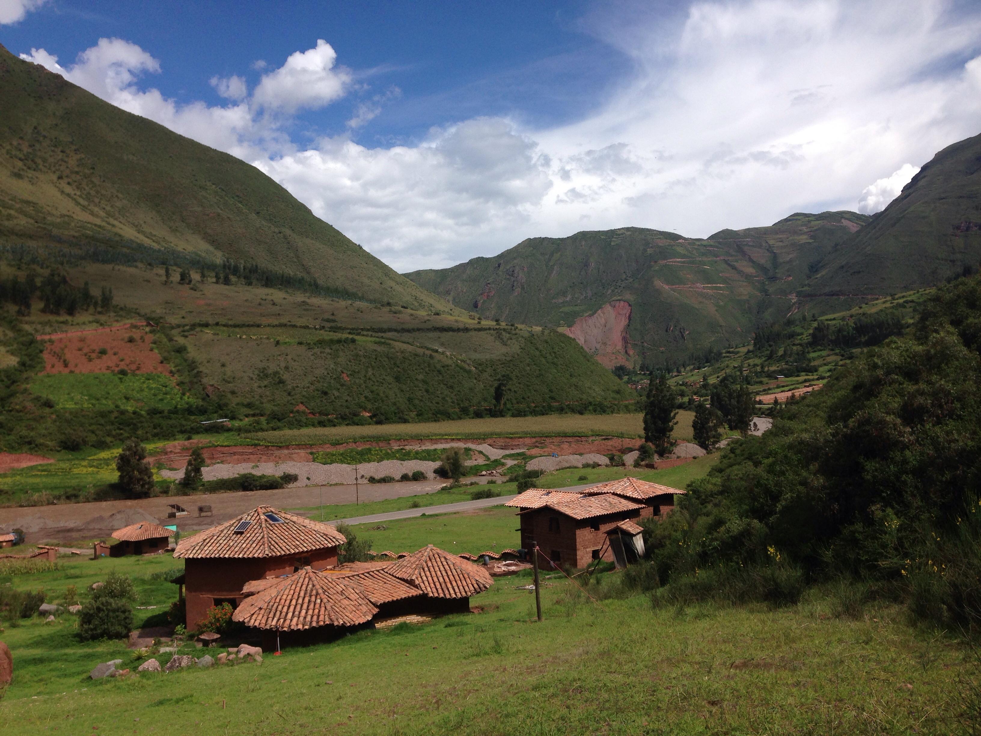 The Sacred Valley In Peru r/pics