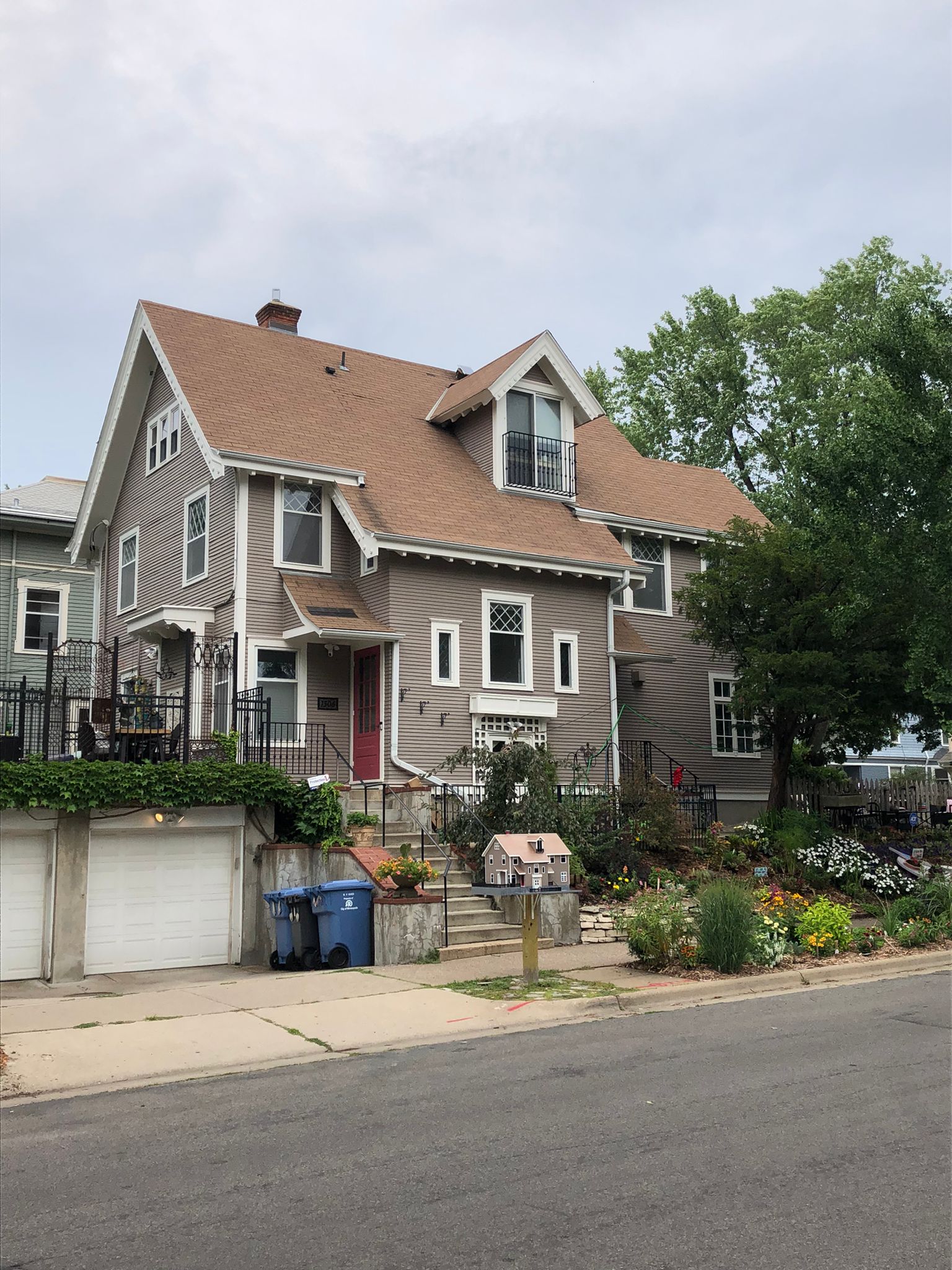 Romantic Minneapolis? Minneapolis