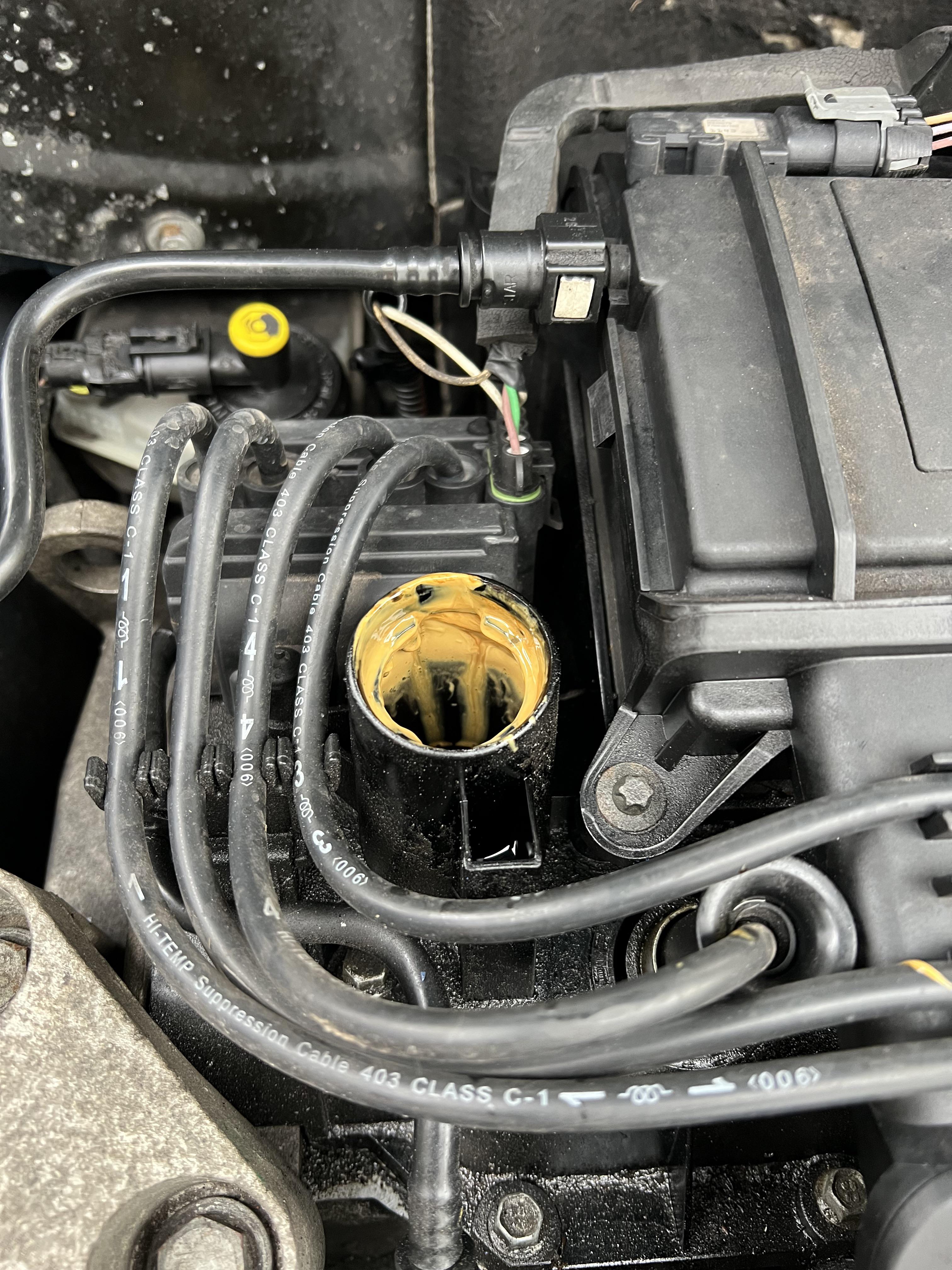Is this normal or a head gasket gone? r/MechanicAdvice