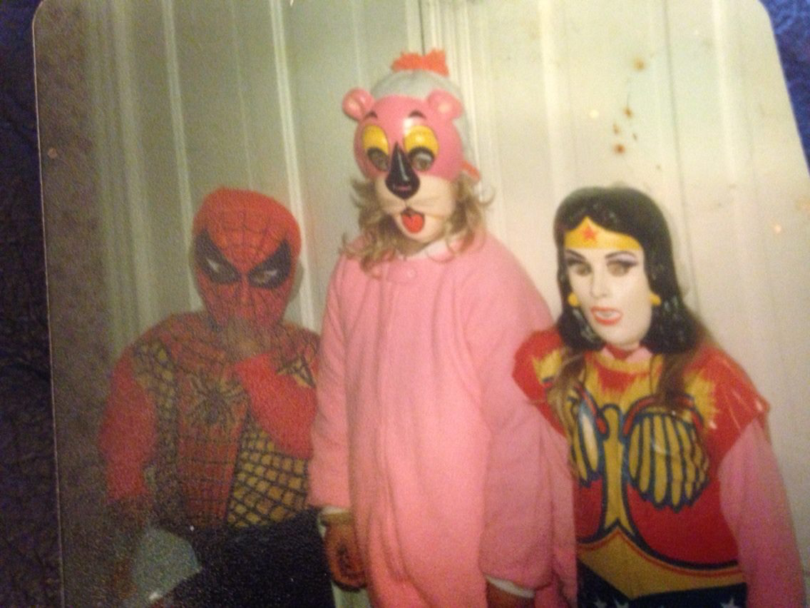 Halloween circa 1985. I am Wonder Woman! r/OldSchoolCool